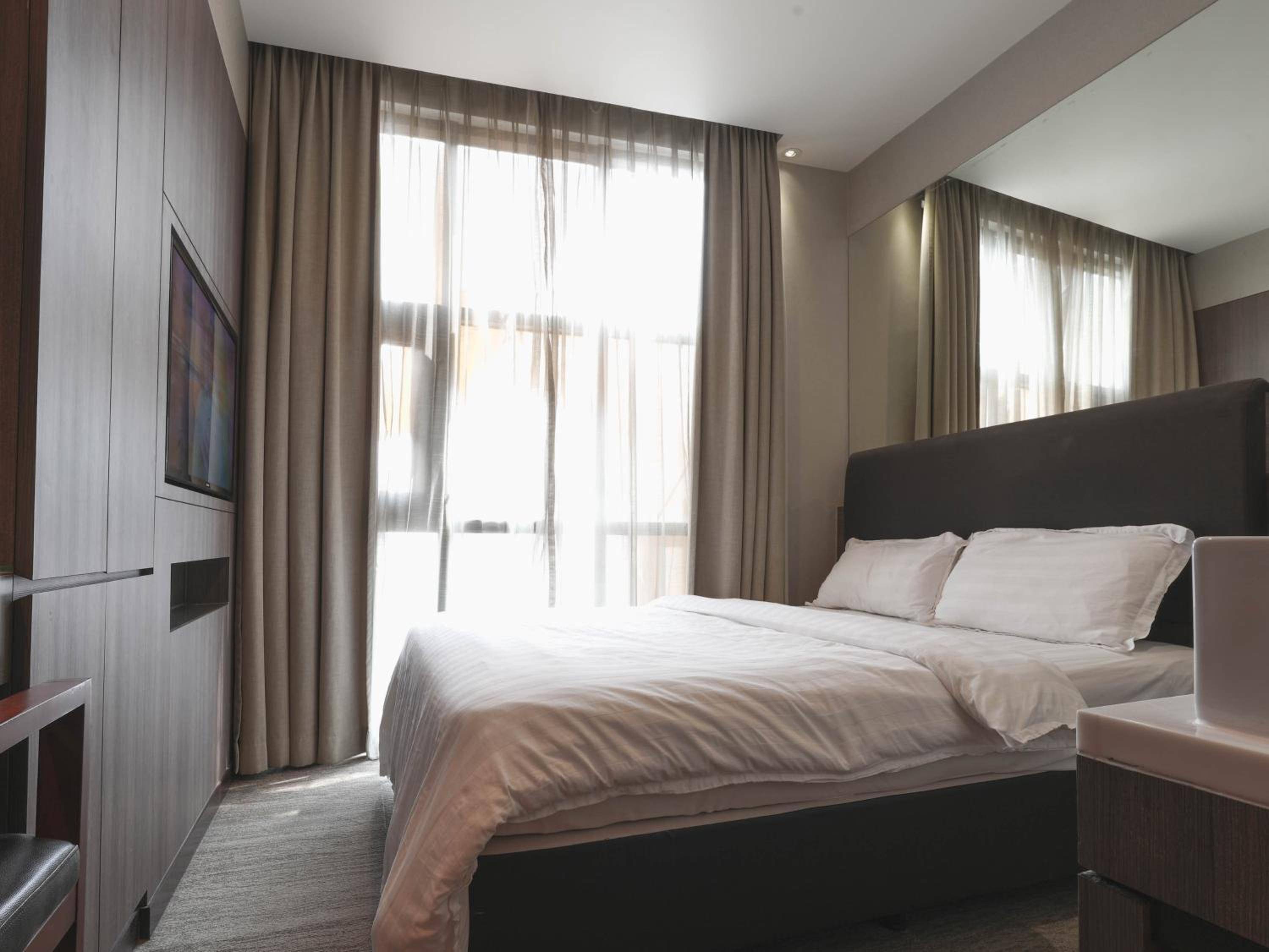 Amrise Hotel Kitchener