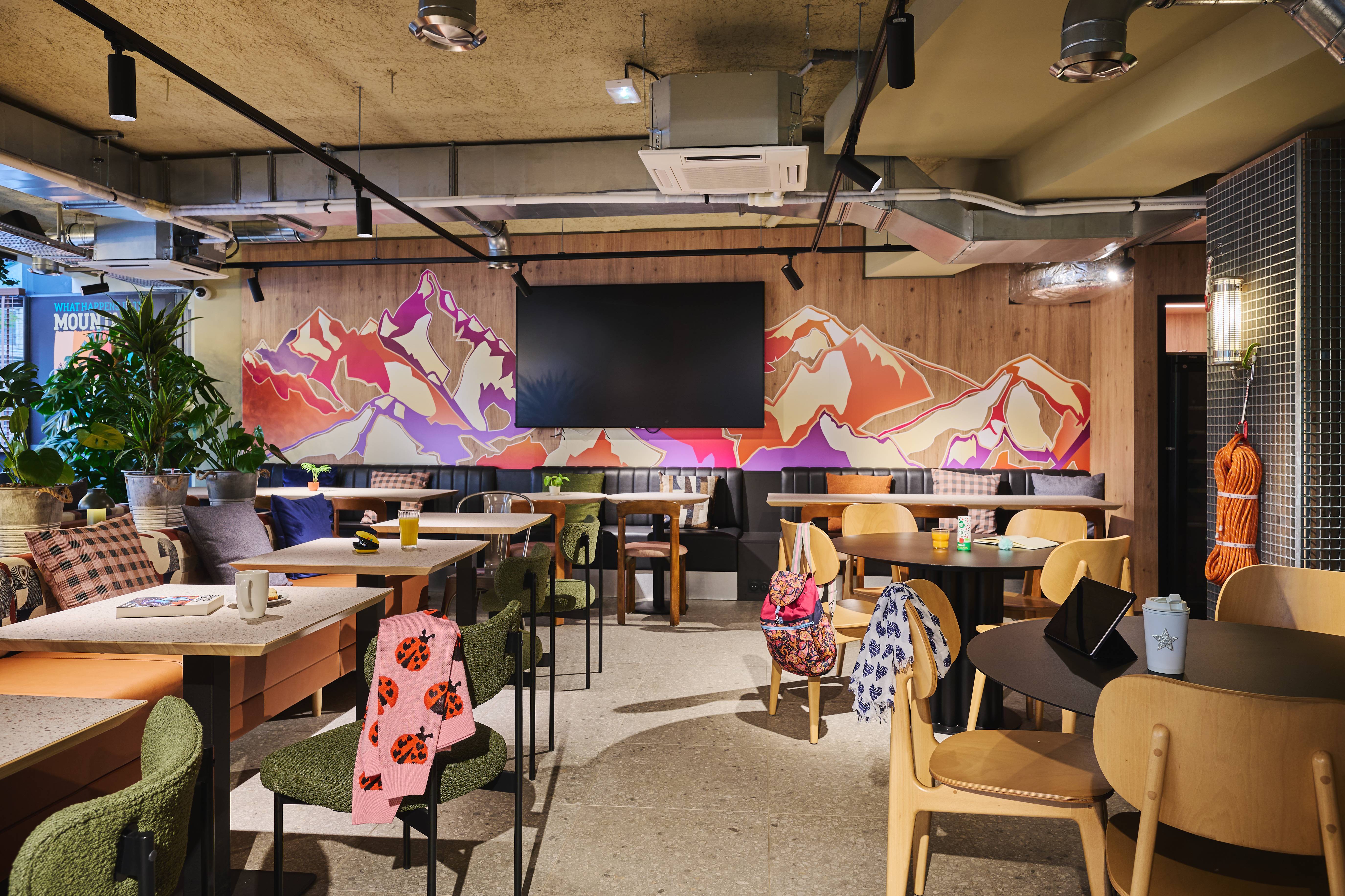 Moxy Annecy