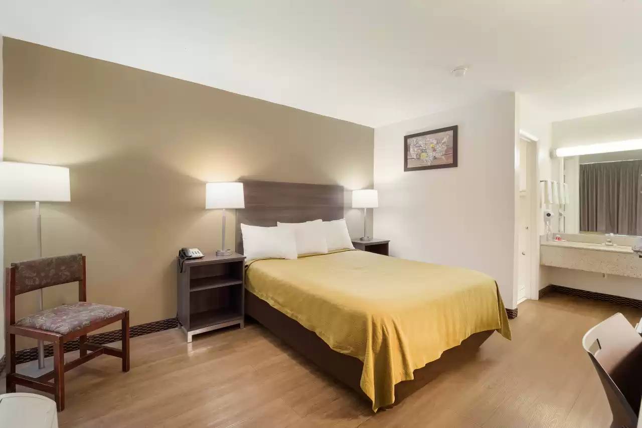 Econo Lodge Goose Creek