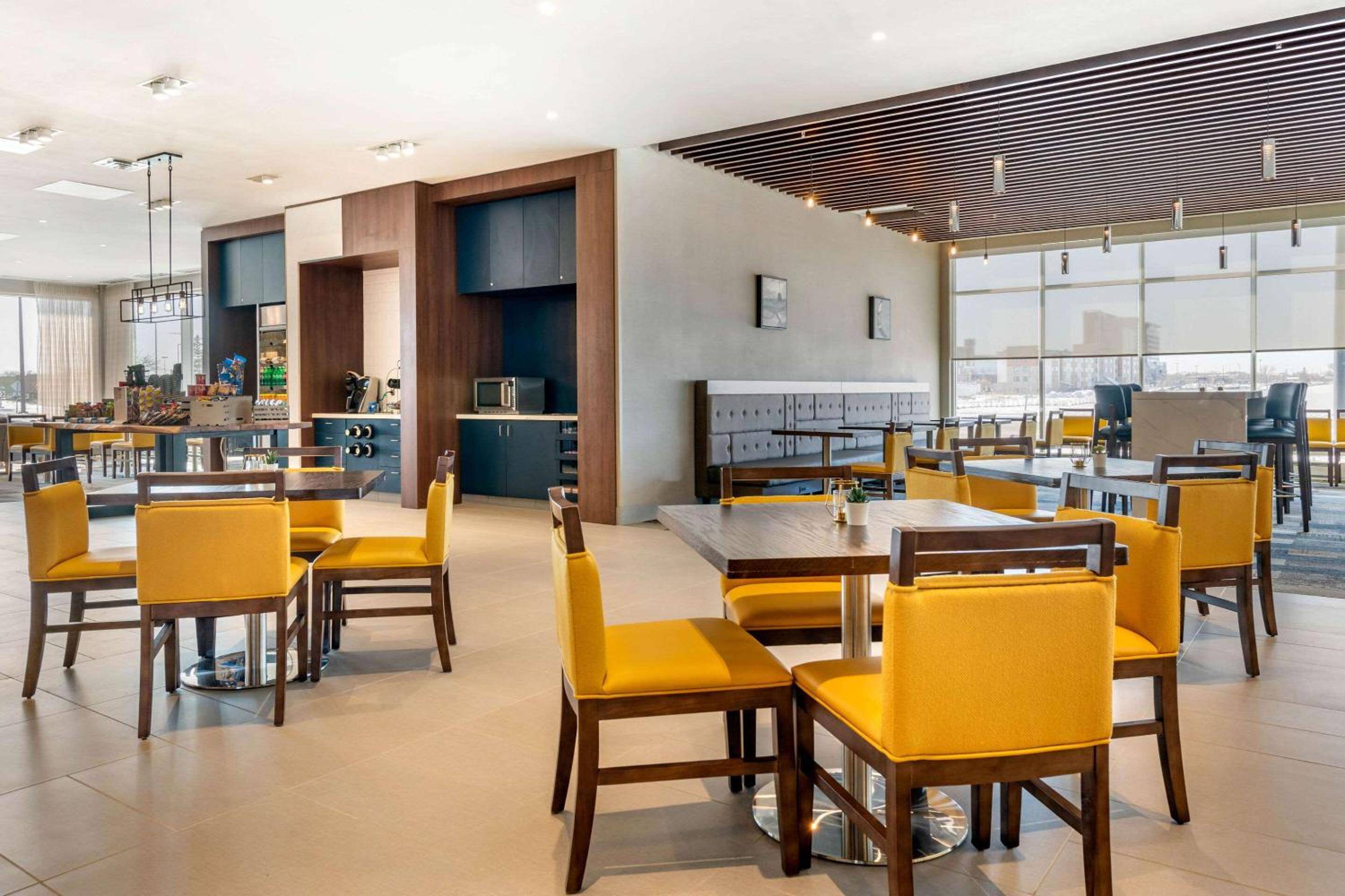 Cambria Hotel Bloomington Mall of America Minneapolis Airport