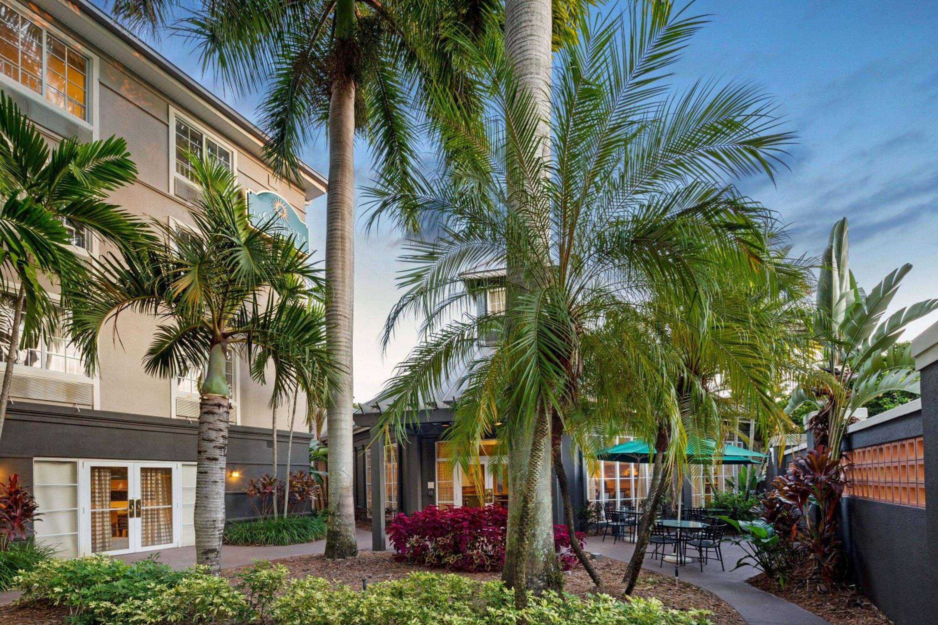 La Quinta by Wyndham Ft. Lauderdale Plantation