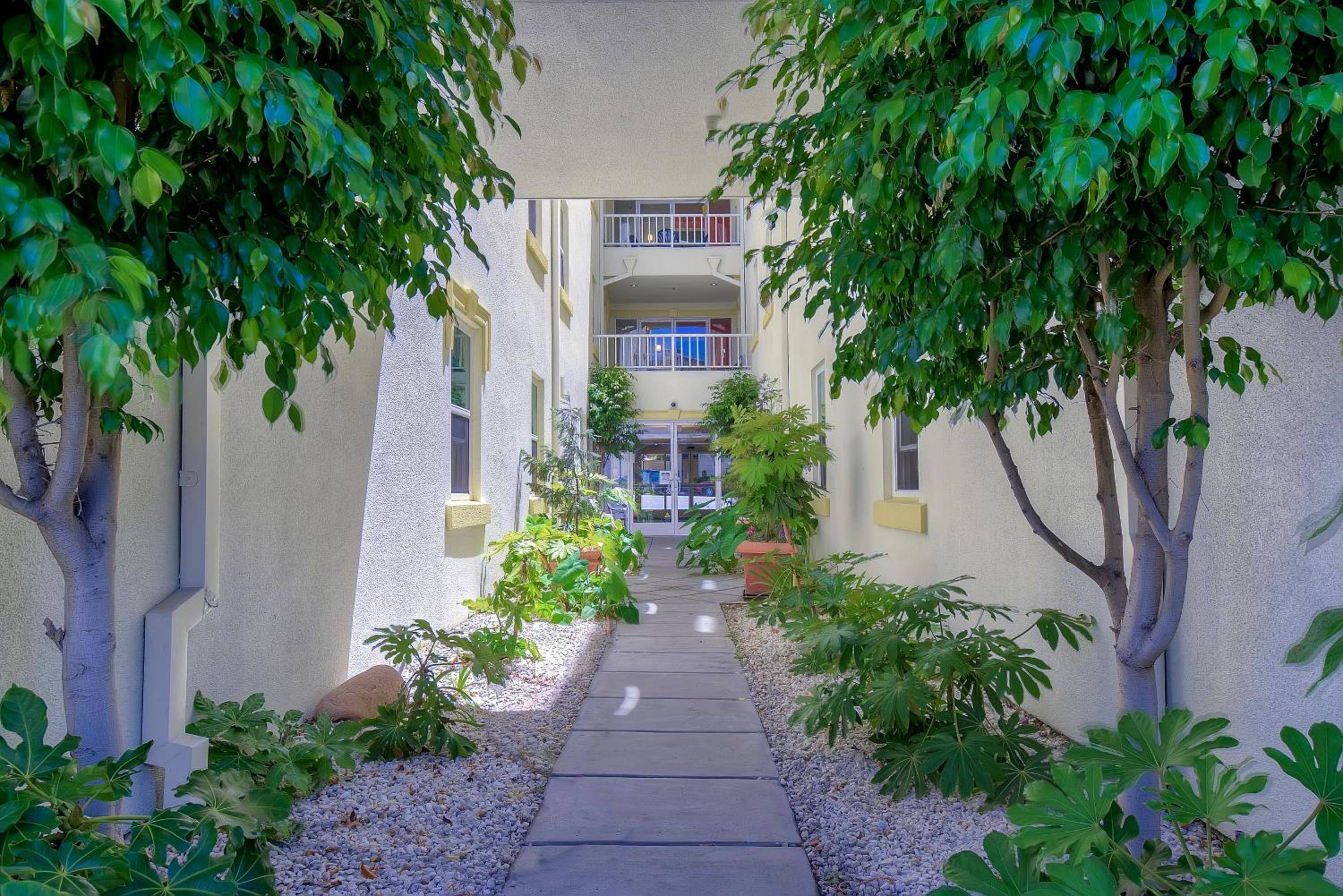 Motel 6-San Diego, CA - Downtown
