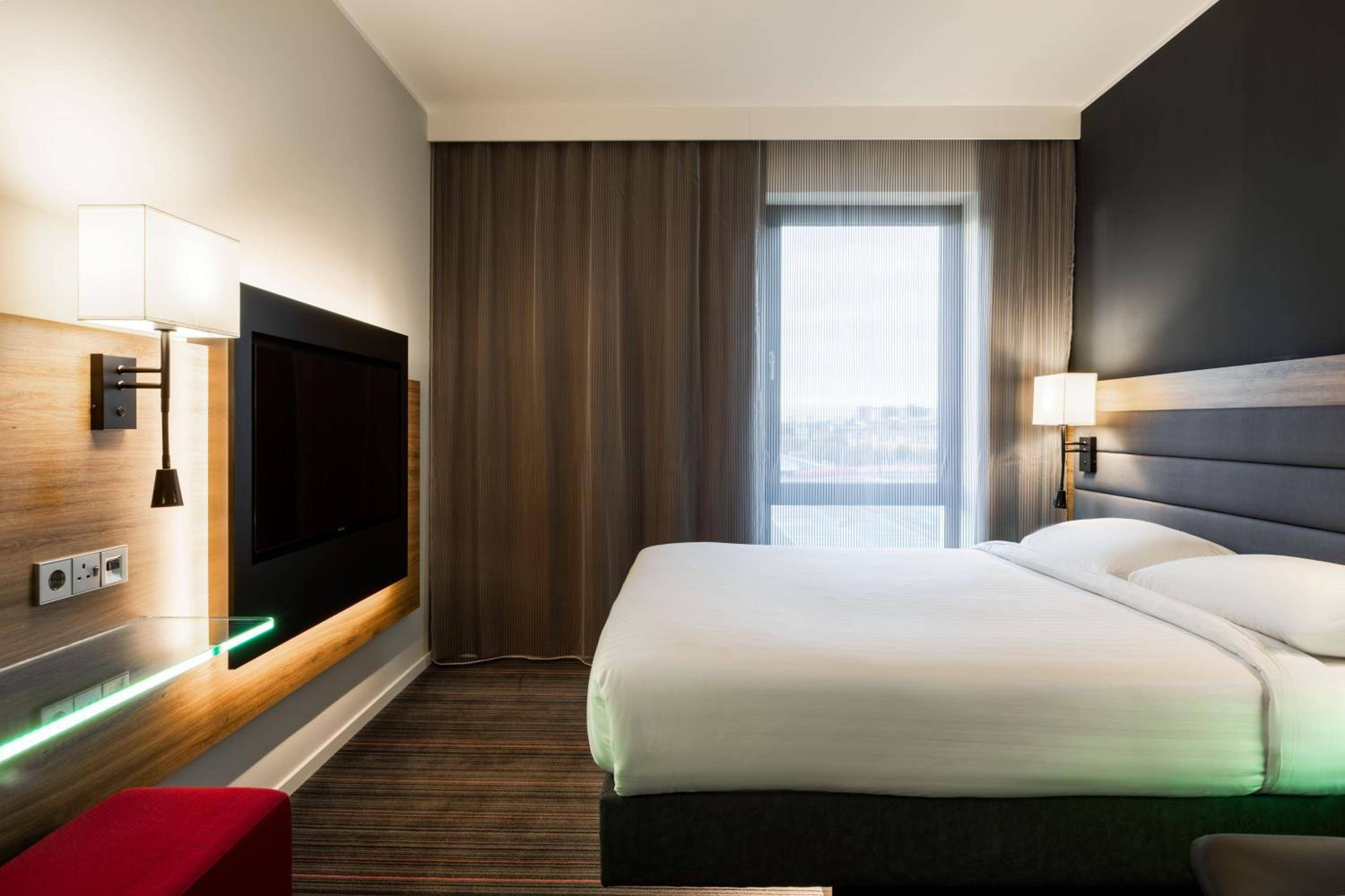 Moxy Glasgow SEC