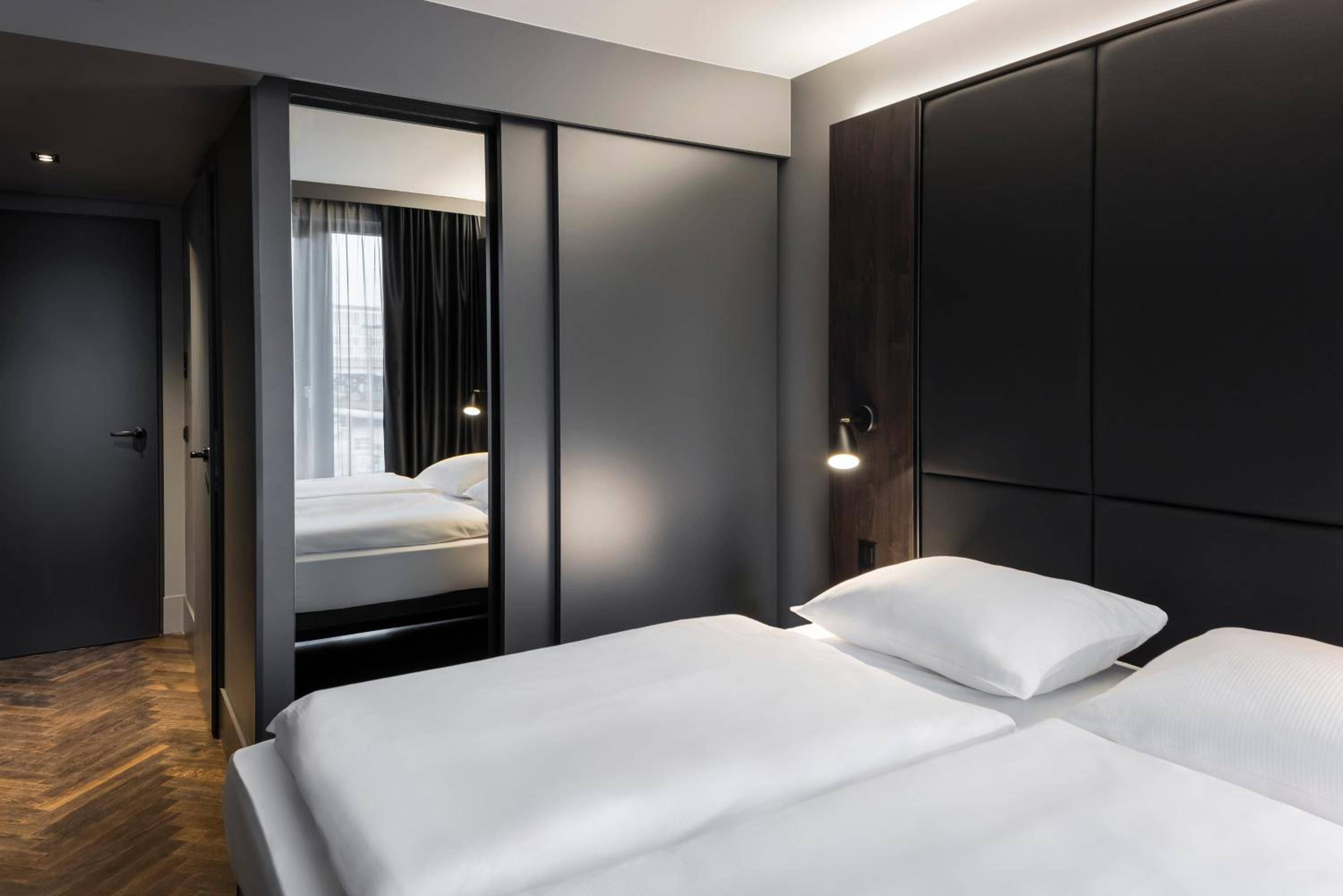 Hotel ROMY by AMANO