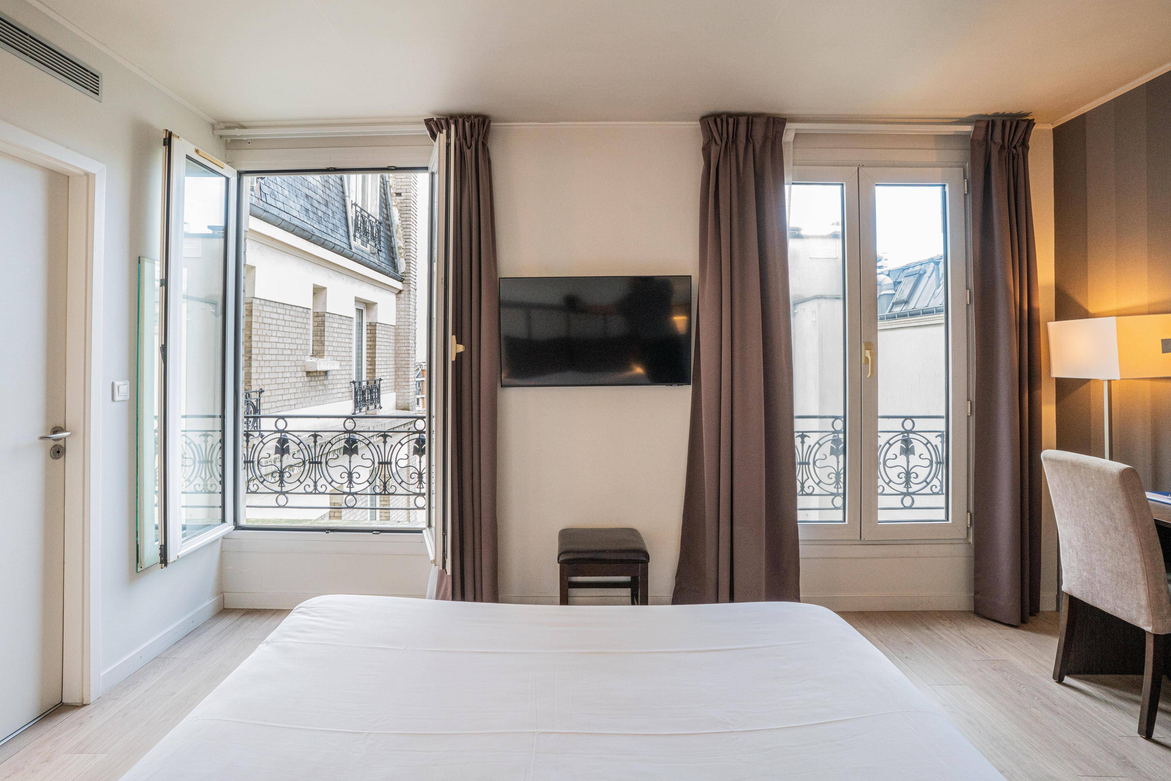 Hôtel de Flore - Montmartre