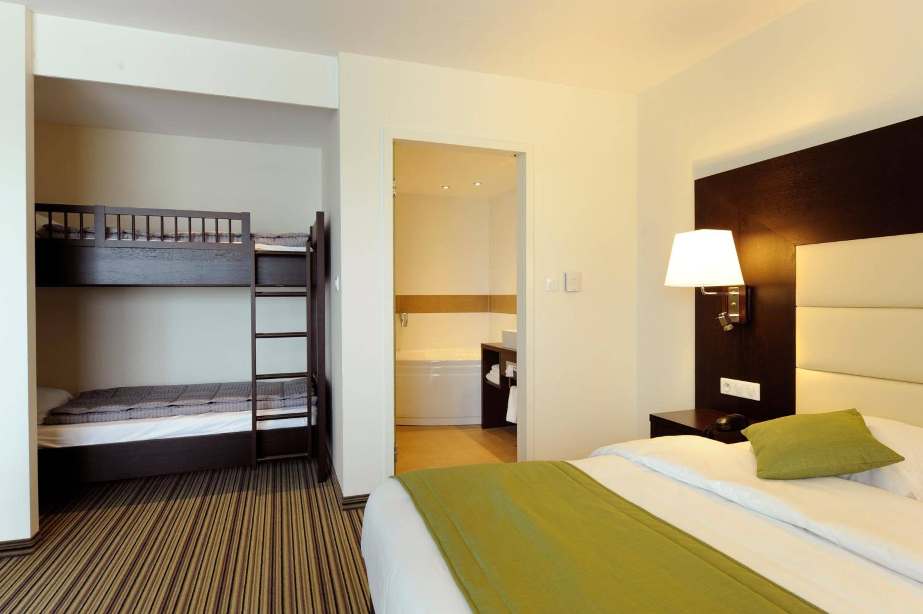 Van Der Valk Hotel Charleroi Airport