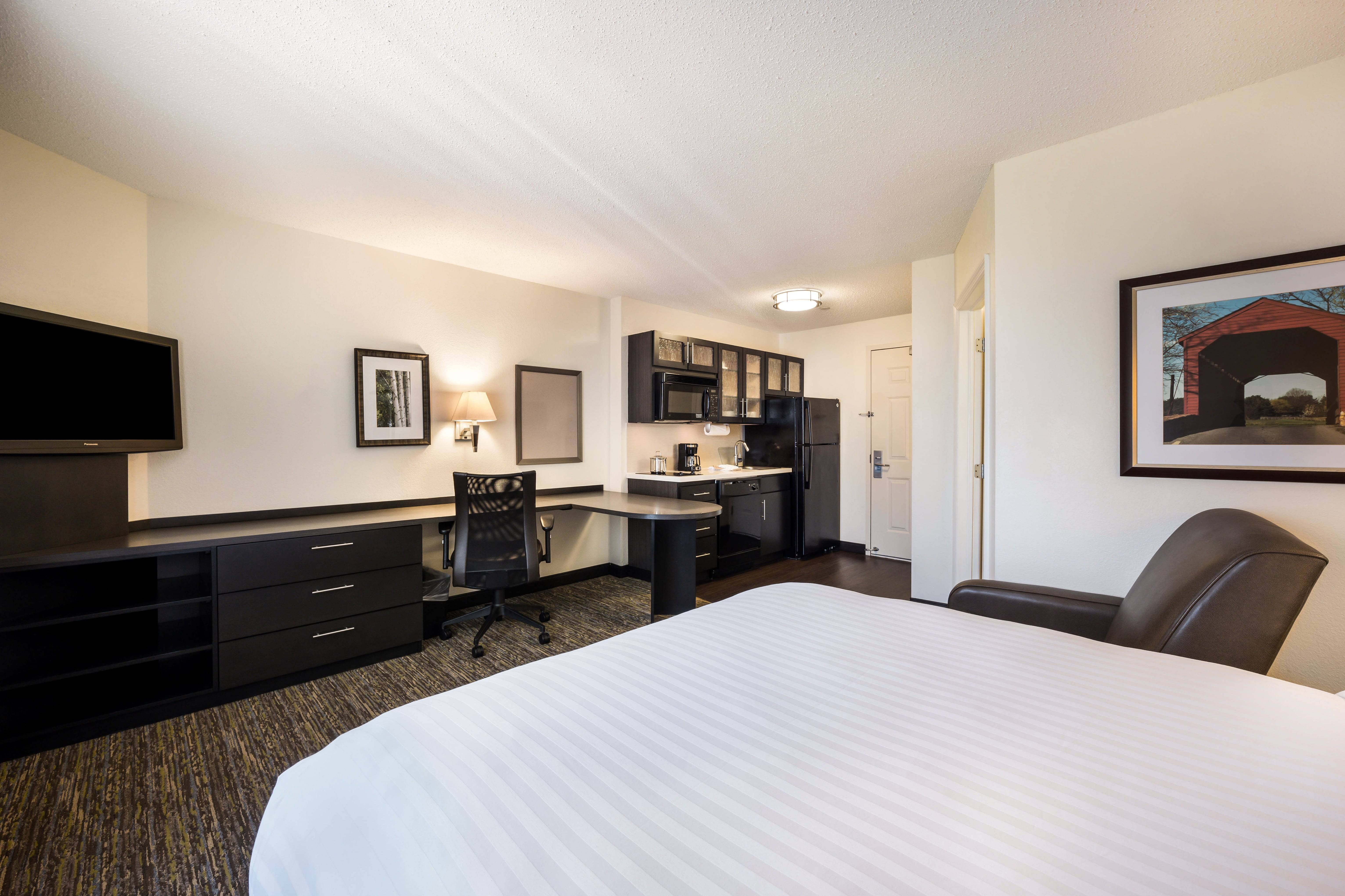 Sonesta Simply Suites Albuquerque