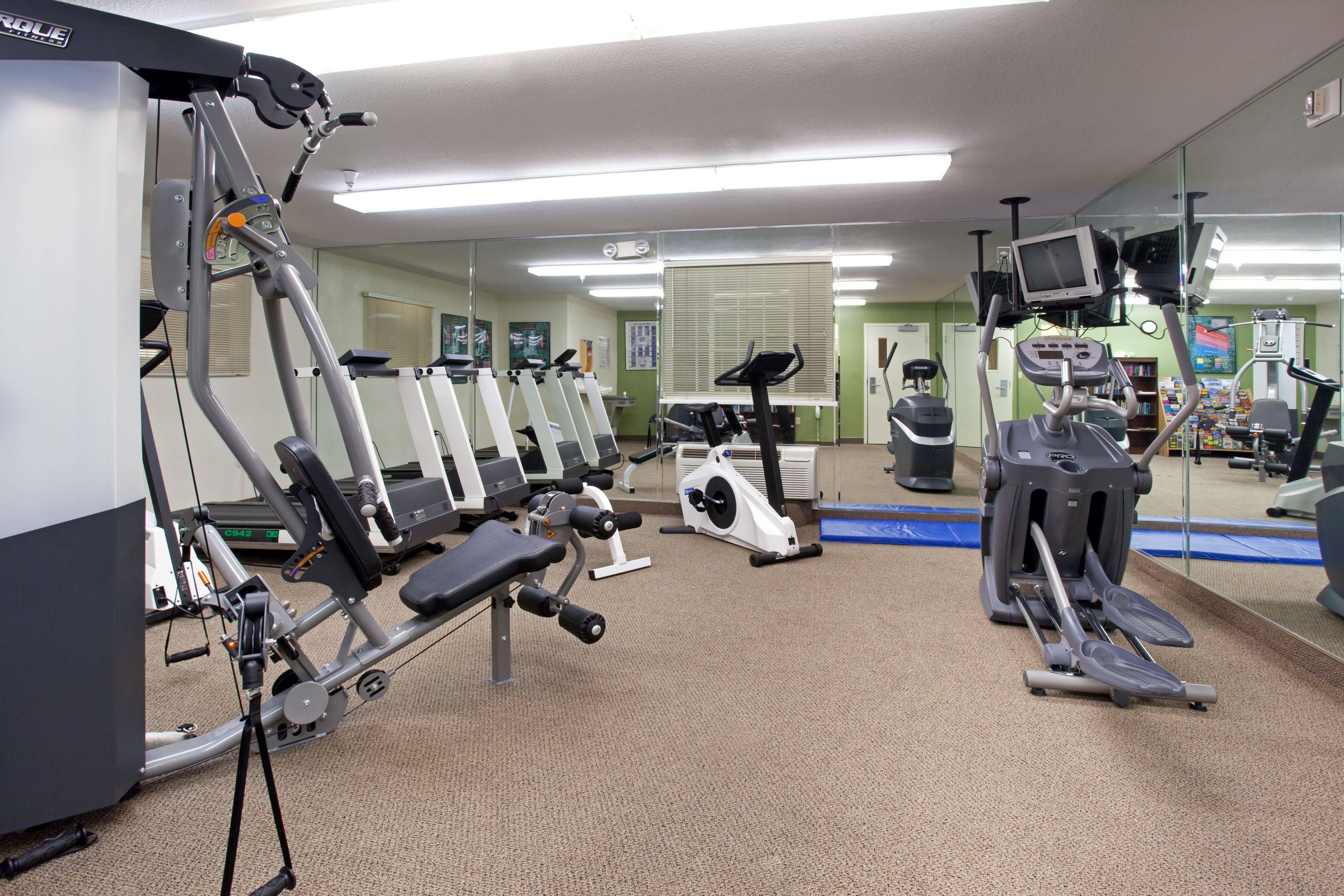 Sonesta Simply Suites Denver West Federal Center