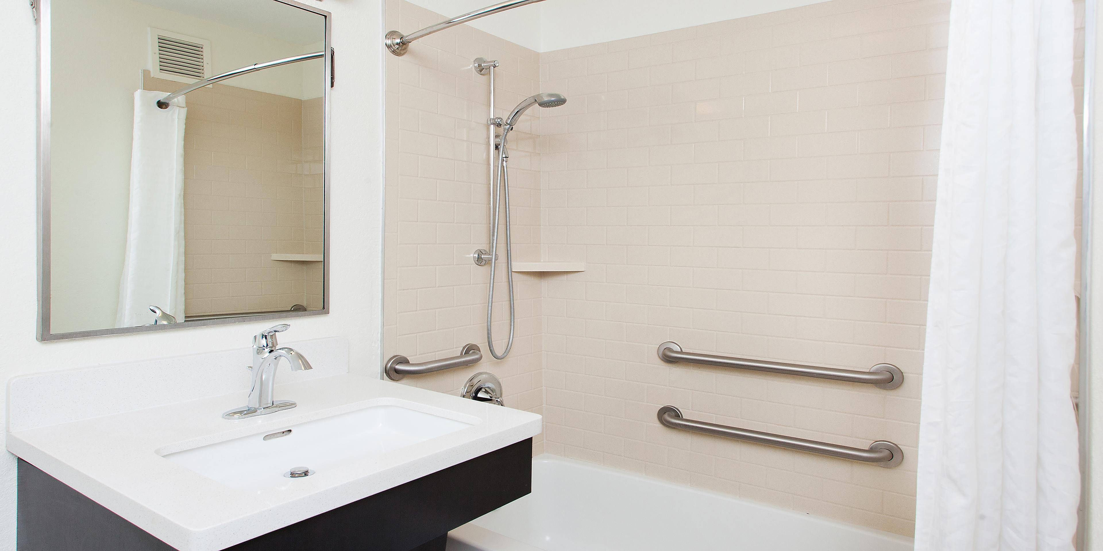 Sonesta Simply Suites Cleveland North Olmsted Airport