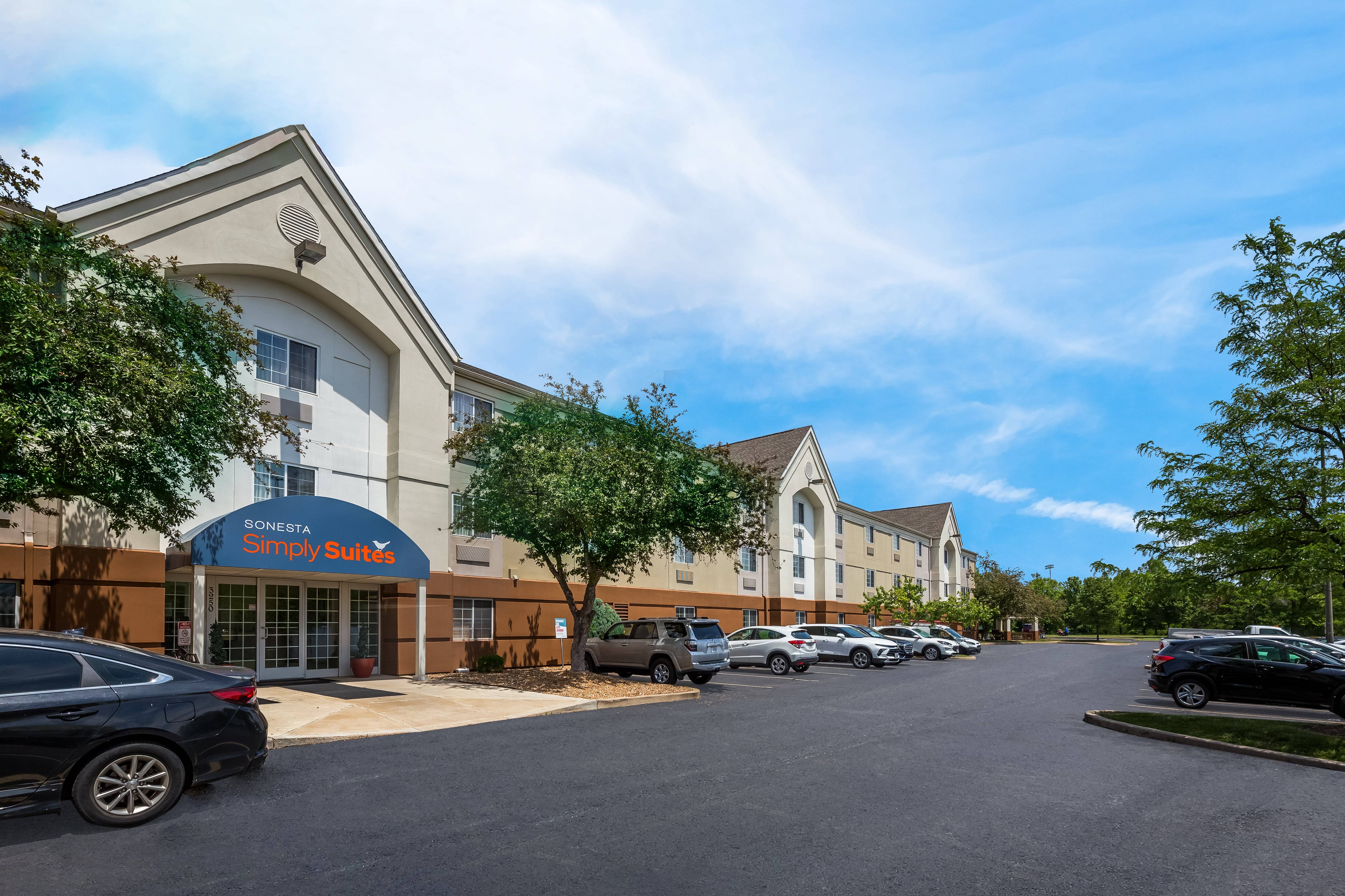 Sonesta Simply Suites St Louis Earth City