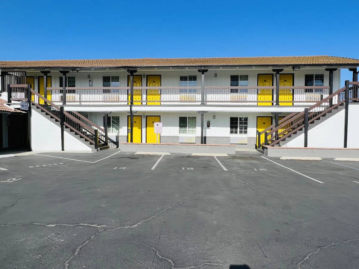 Escondido Inn
