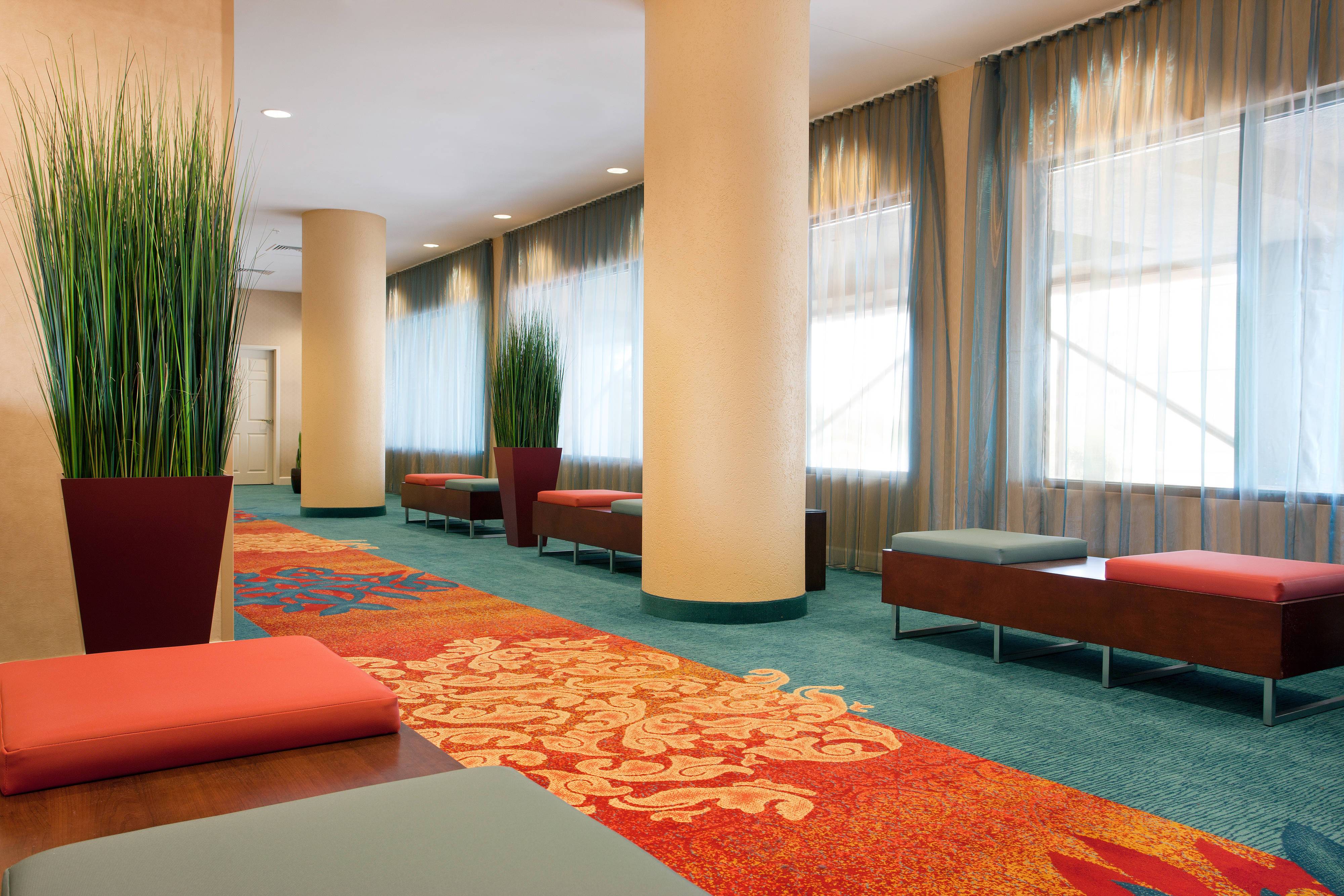 Sonesta ES Suites San Antonio Downtown Alamo Plaza