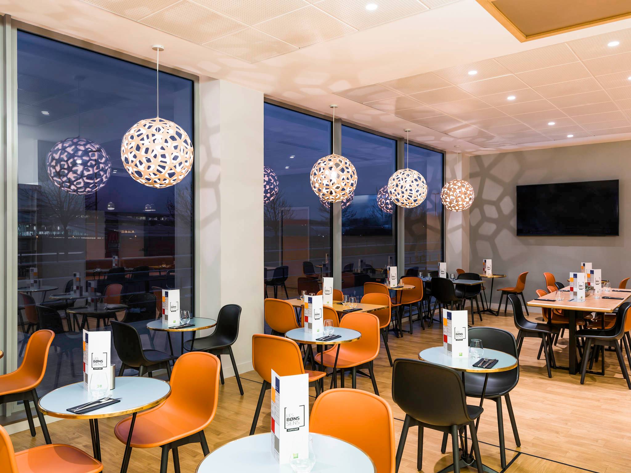ibis Styles Guyancourt Versailles