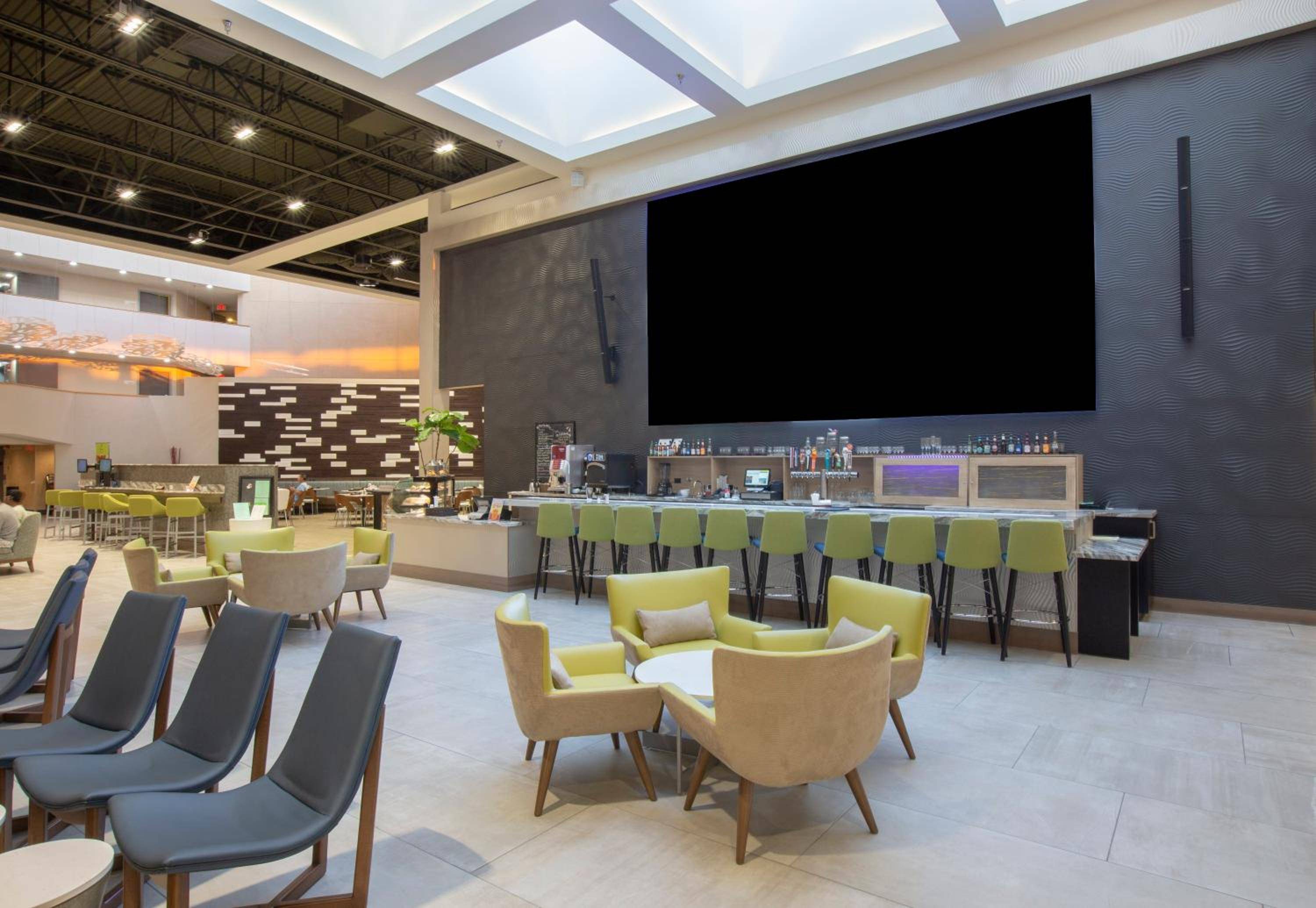 Holiday Inn Orlando International Airport, an IHG Hotel