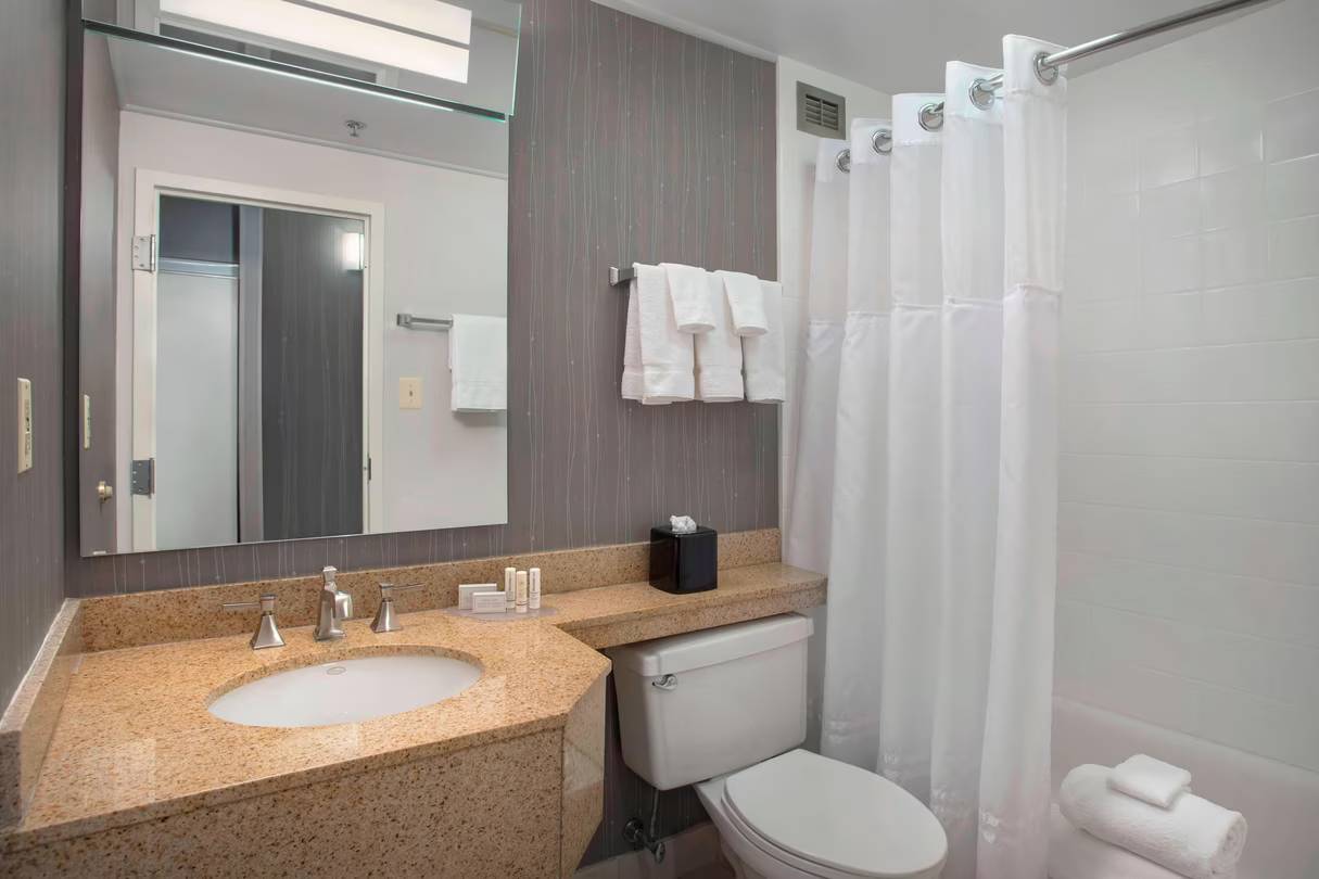 Courtyard by Marriott Downtown Wilmington