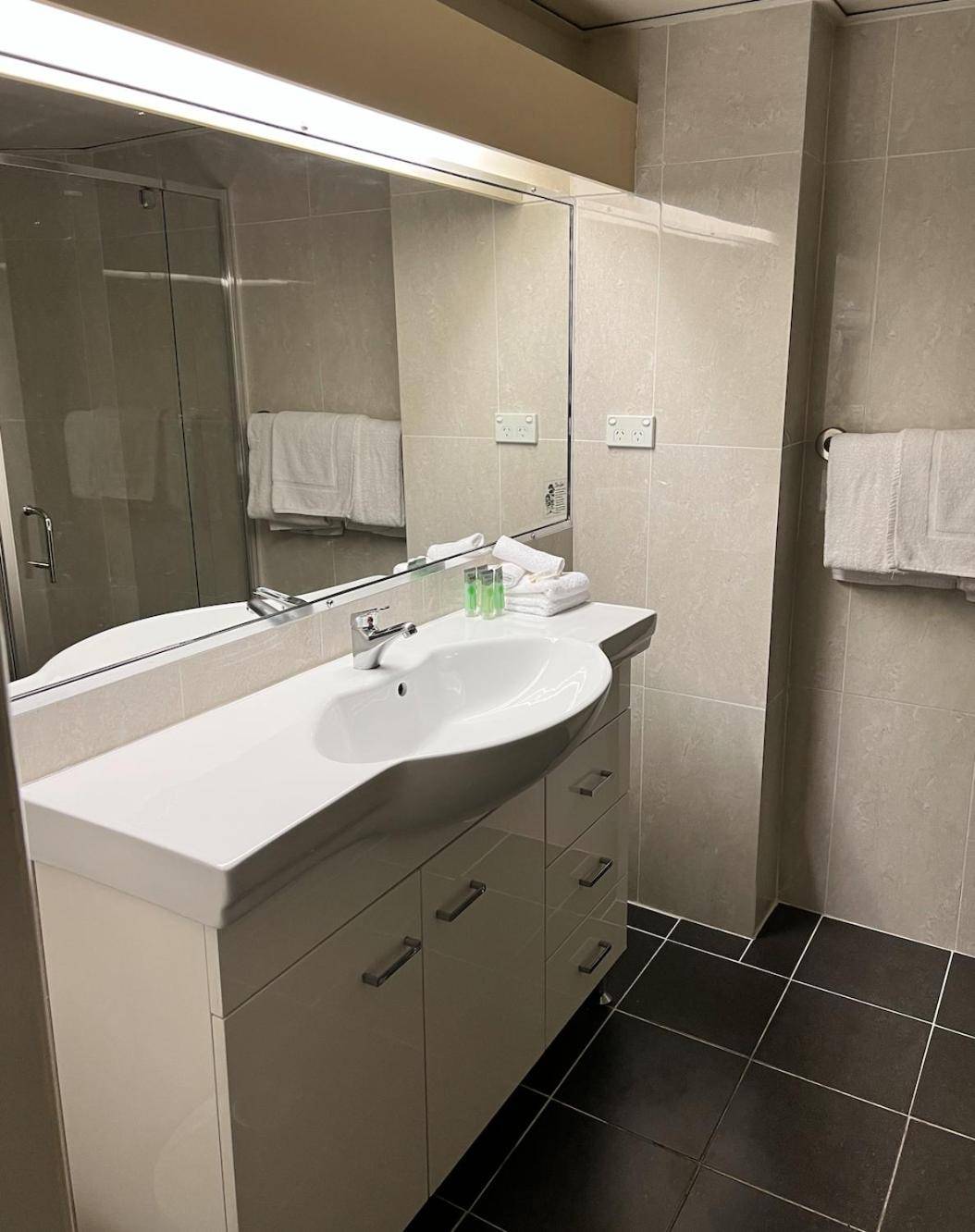 Hunts Hotel Liverpool