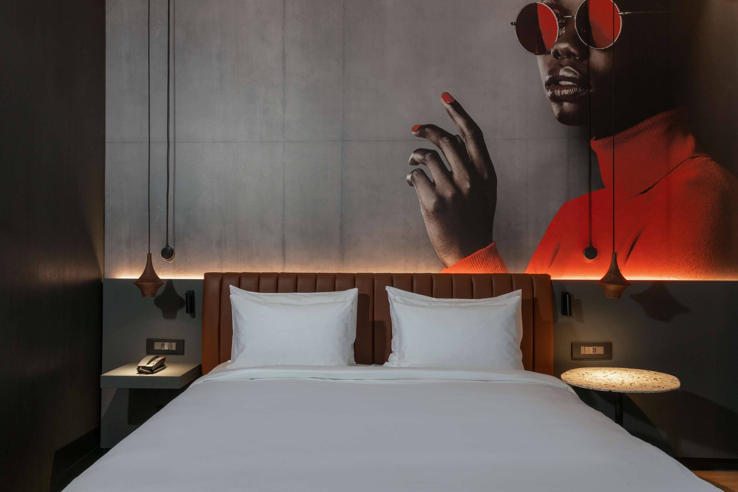Radisson RED London Gatwick Airport