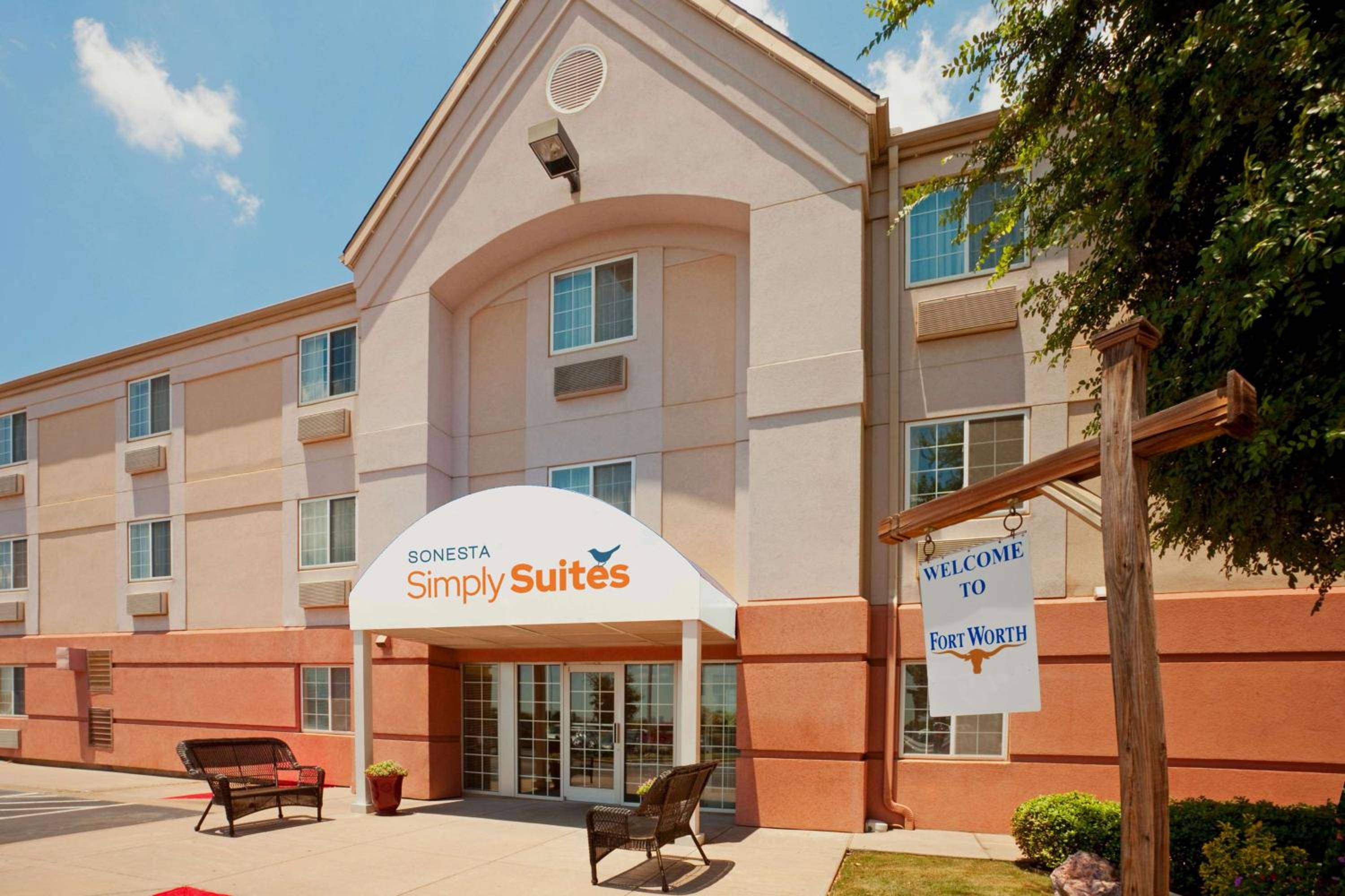 Sonesta Simply Suites Fort Worth