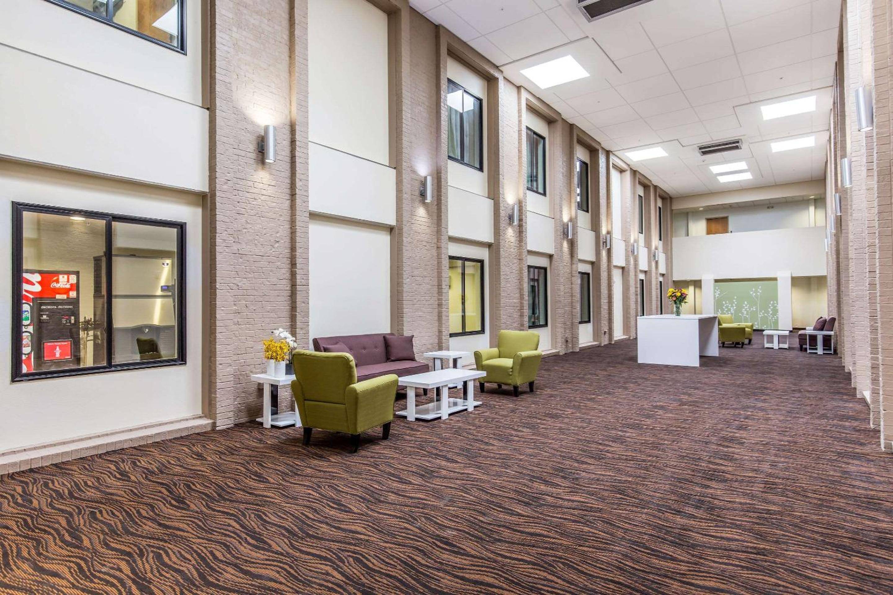 Sleep Inn Dallas Love Field-Medical District