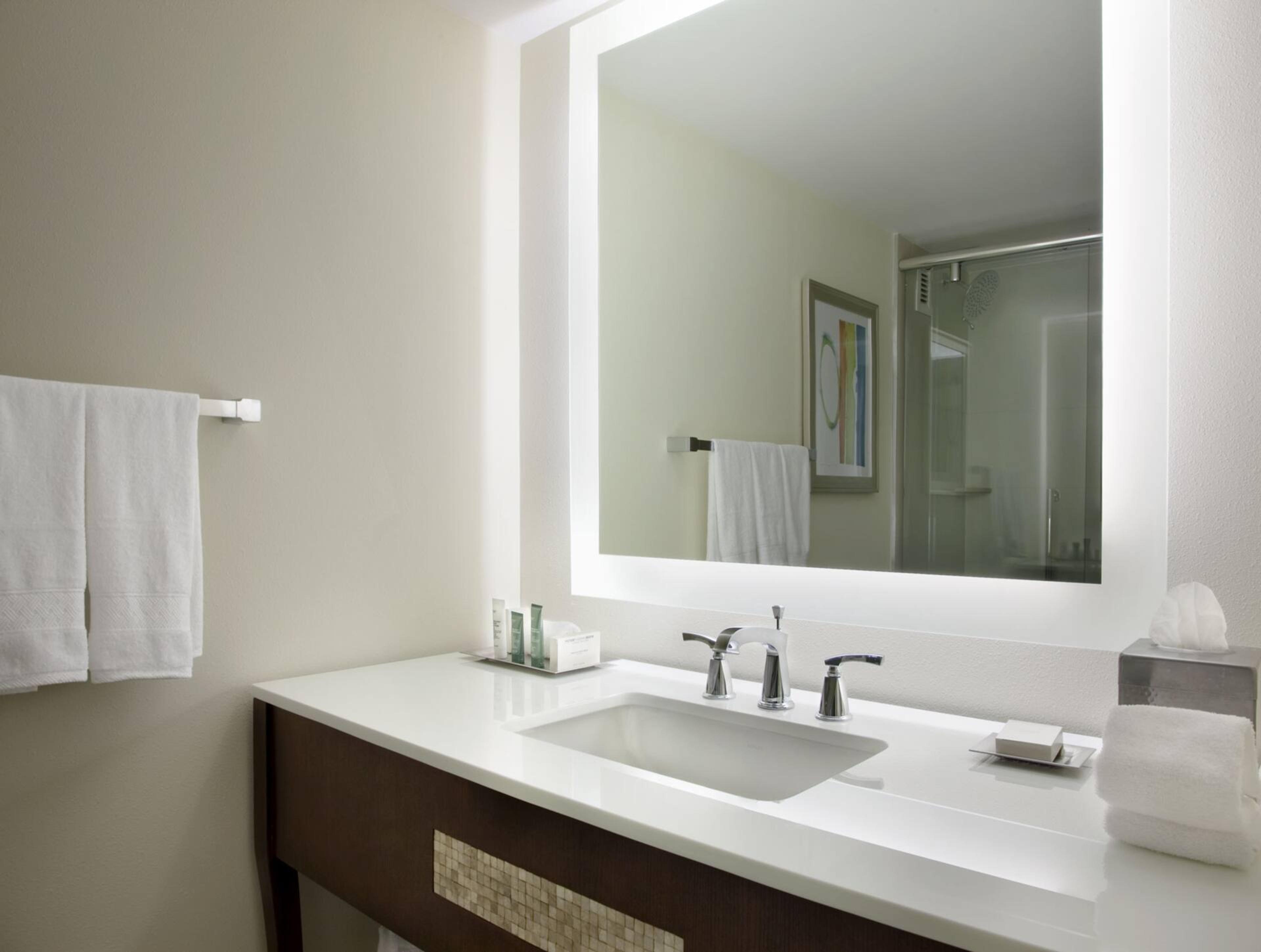 Hilton Miami Airport Blue Lagoon