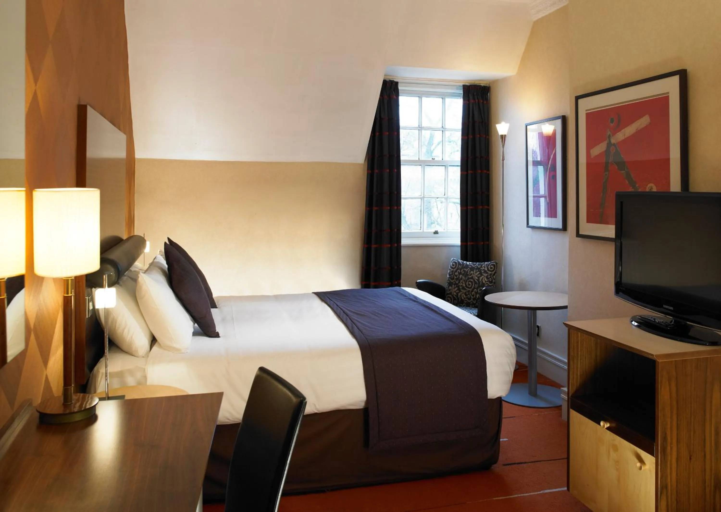 The Angel Hotel
