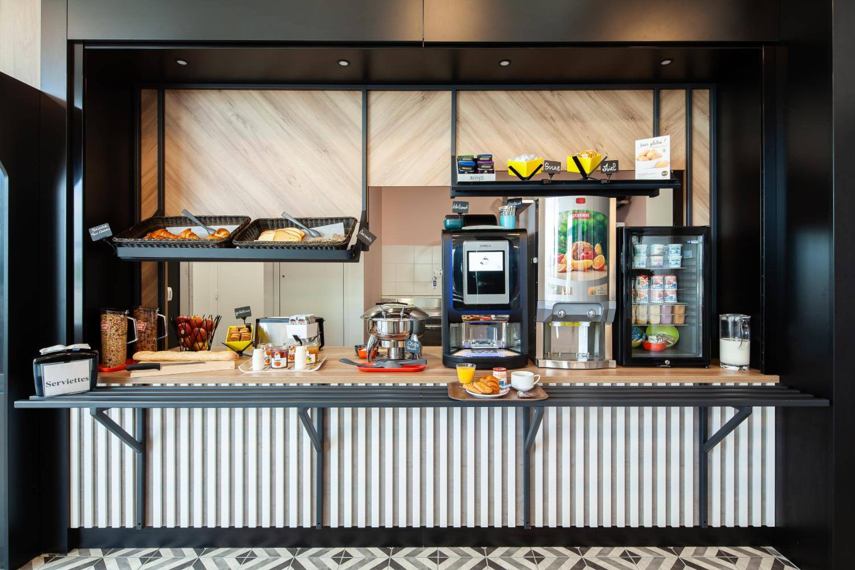 B&B HOTEL Thionville Centre Gare