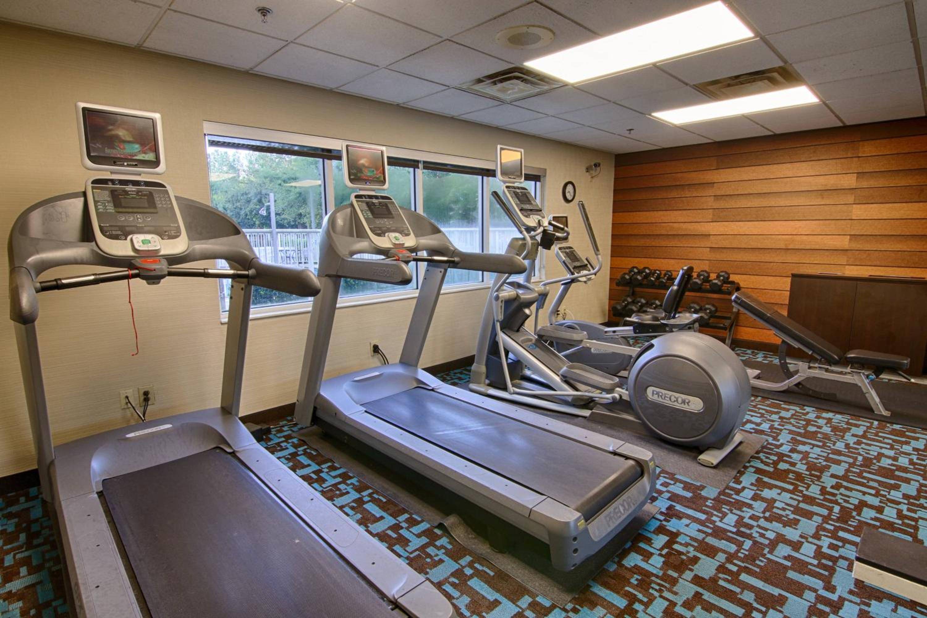 Fairfield Inn & Suites Jacksonville Airport