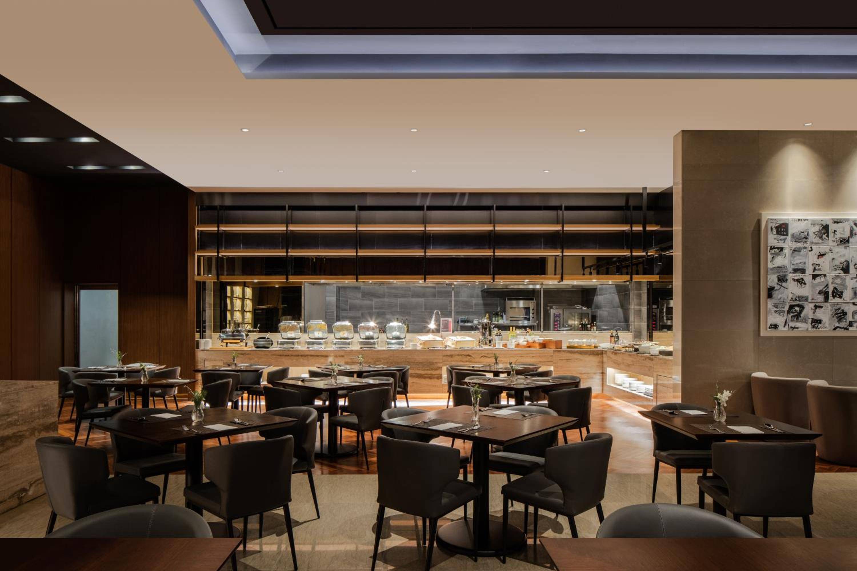 Ramada by Wyndham Seoul Sindorim 라마다 바이 원덤 서울 신도림