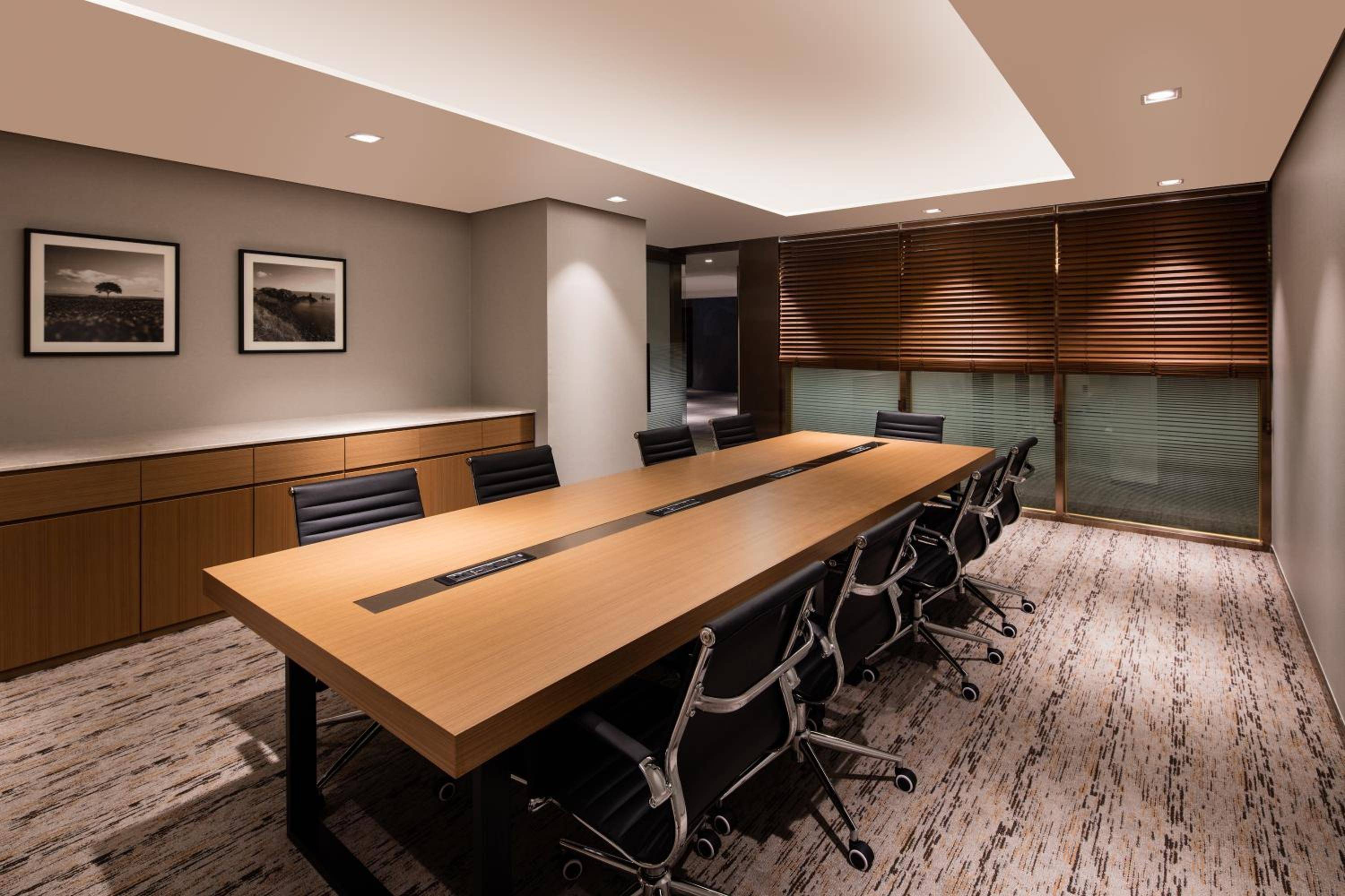 Ramada by Wyndham Seoul Sindorim 라마다 바이 원덤 서울 신도림