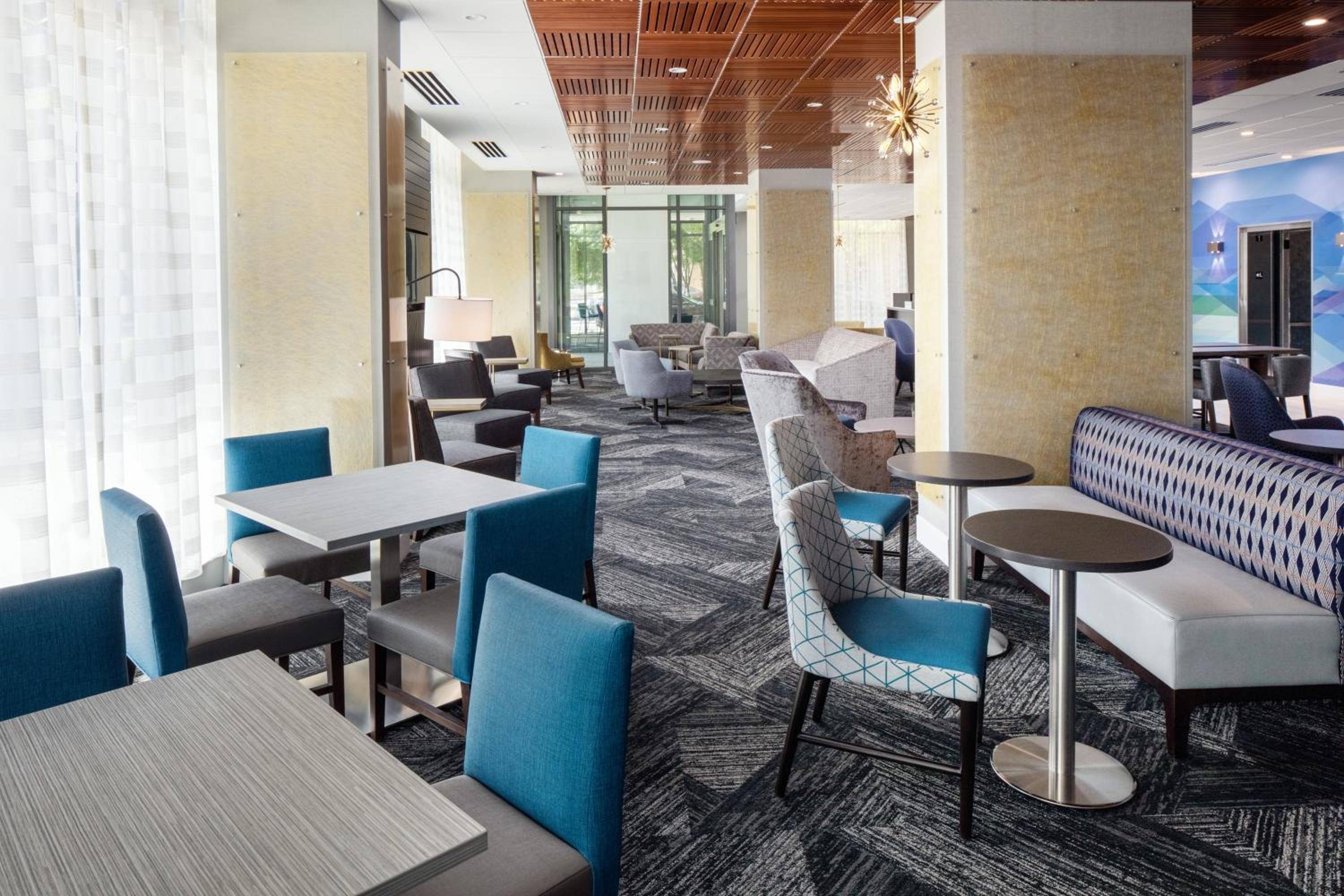 Holiday Inn Express - Washington DC Downtown, an IHG Hotel