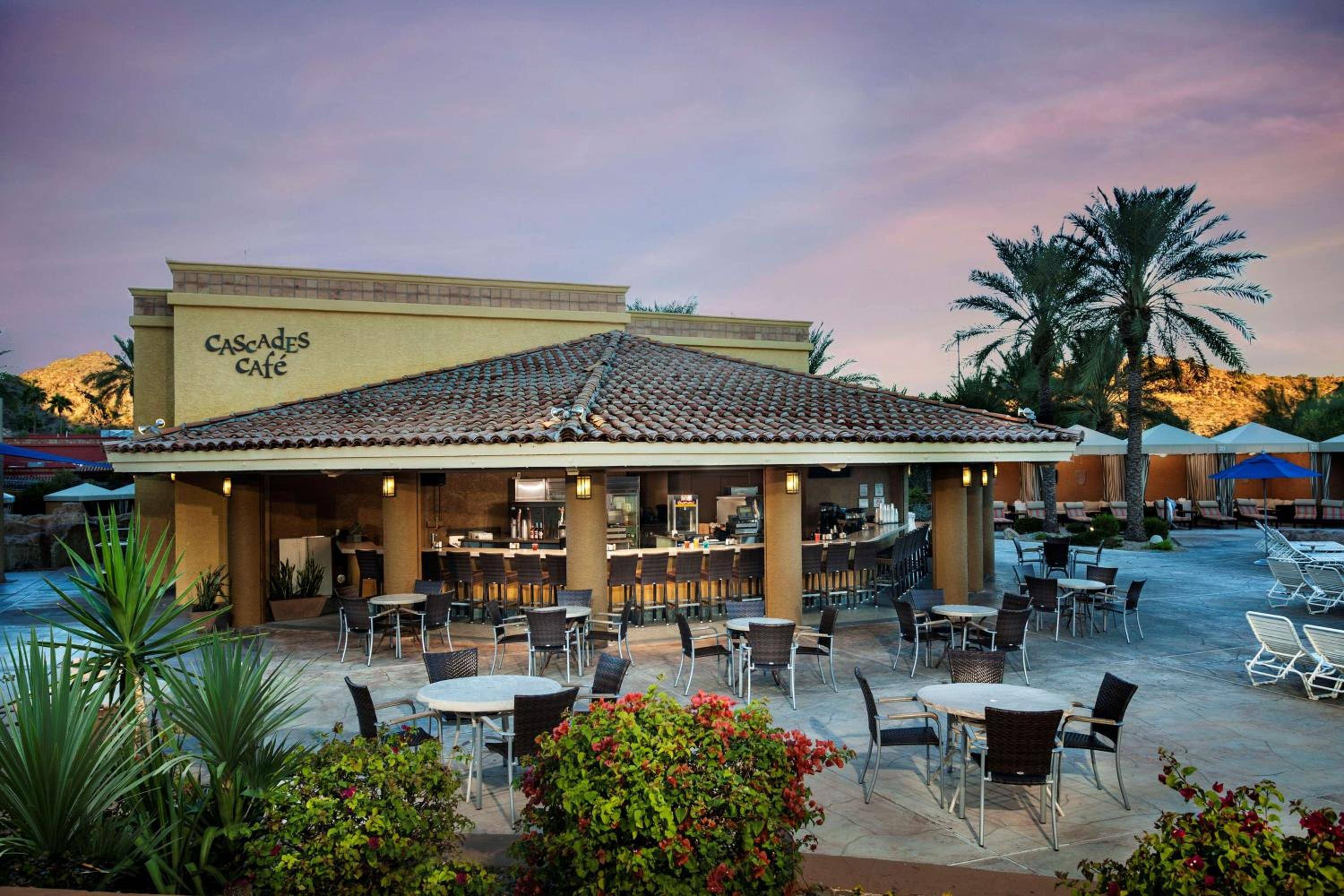 Hilton Phoenix Tapatio Cliffs Resort