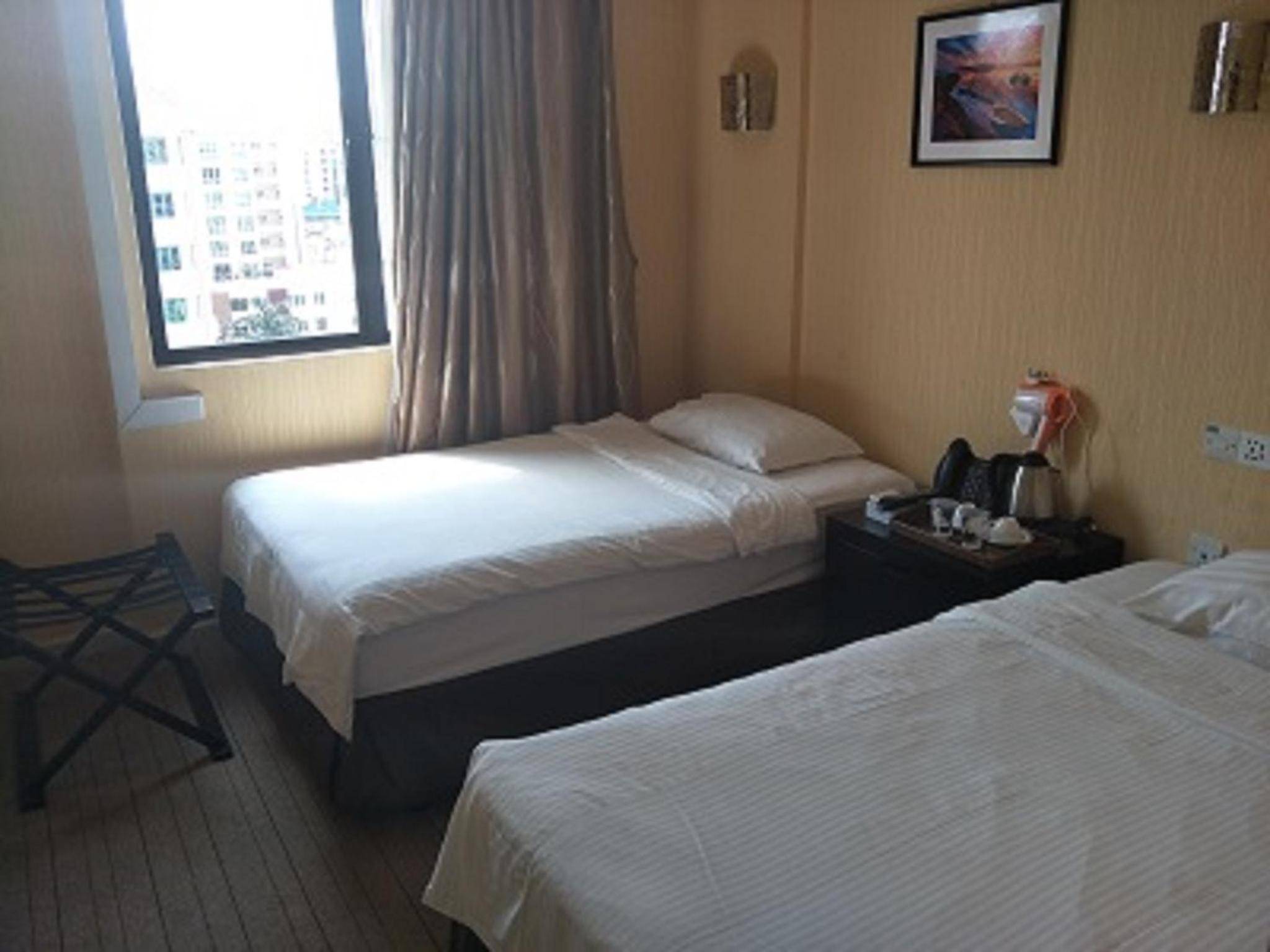 Yaju Hotel