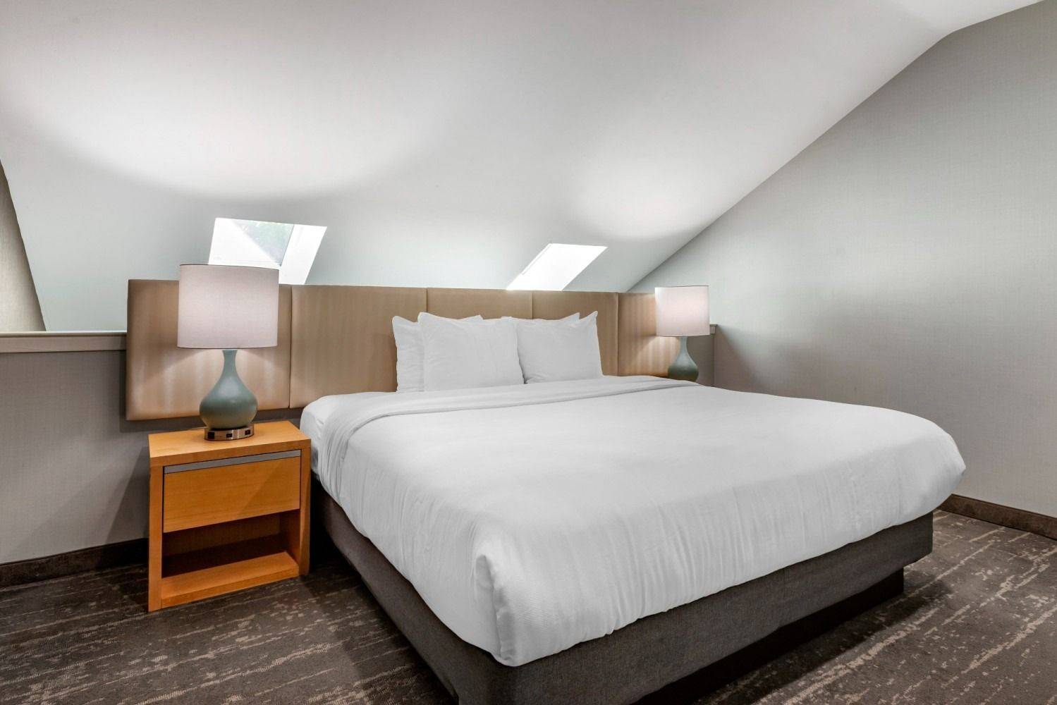 Amwell Suites Somerset/Bridgewater