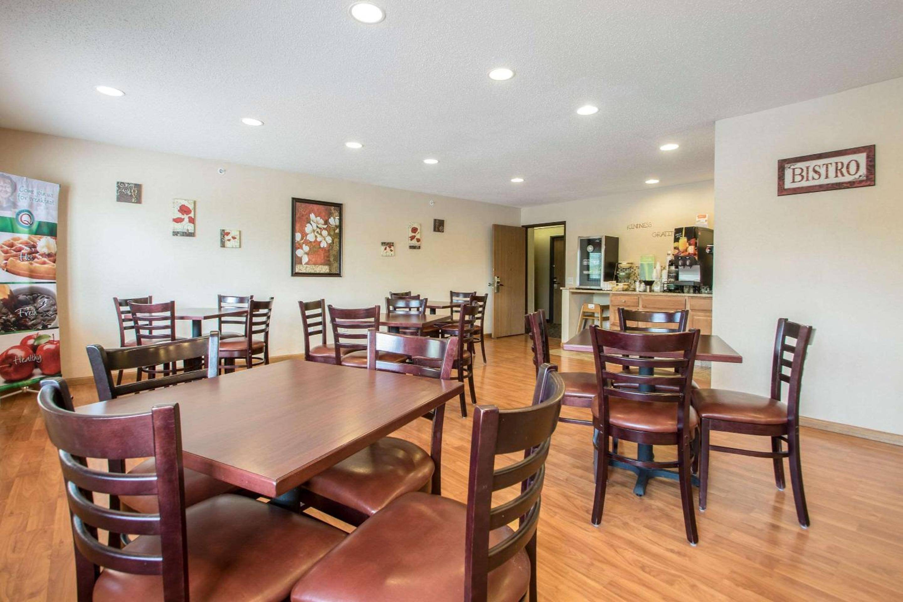 Quality Inn & Suites Sun Prairie Madison East