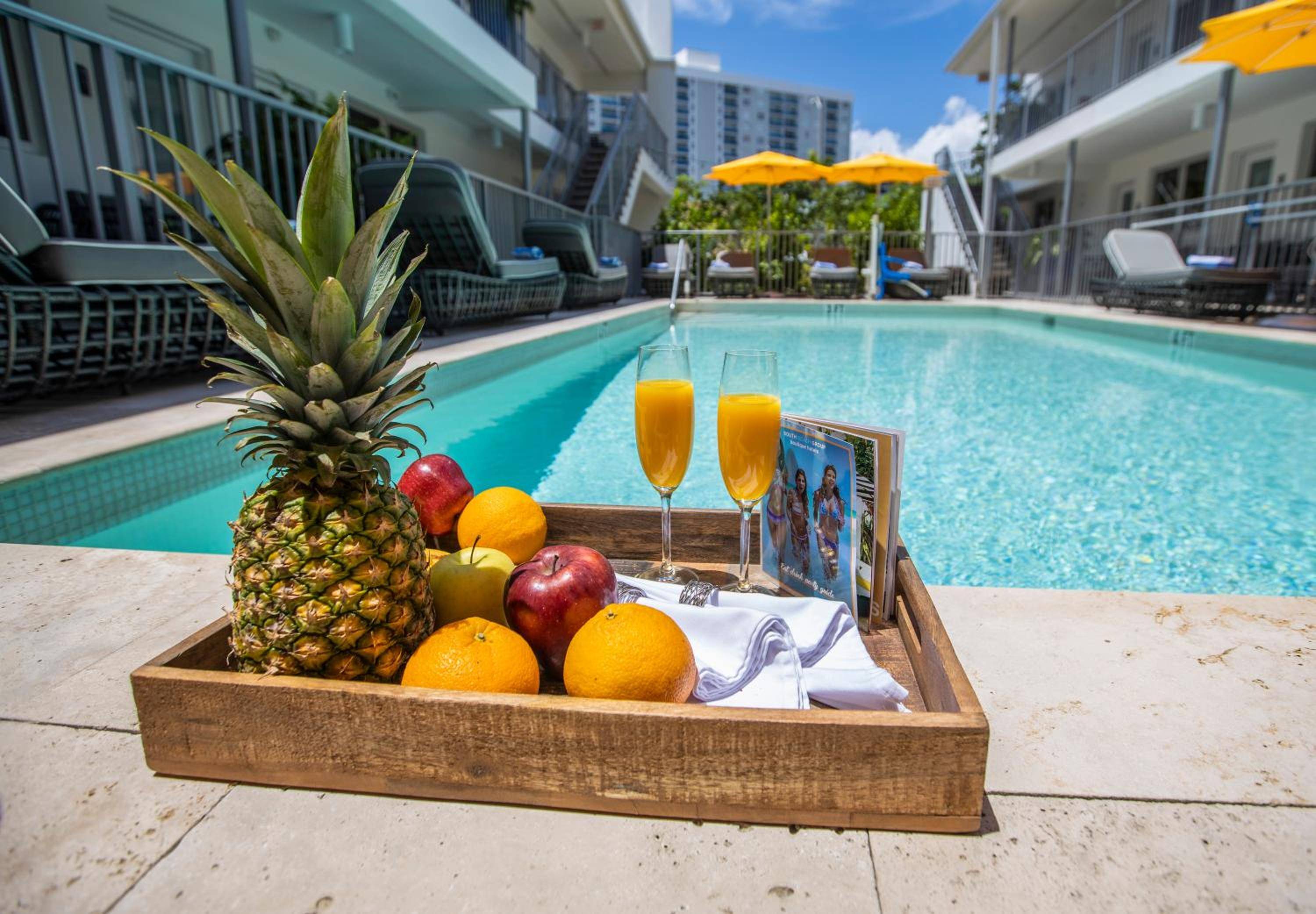 Waterside Hotel and Suites