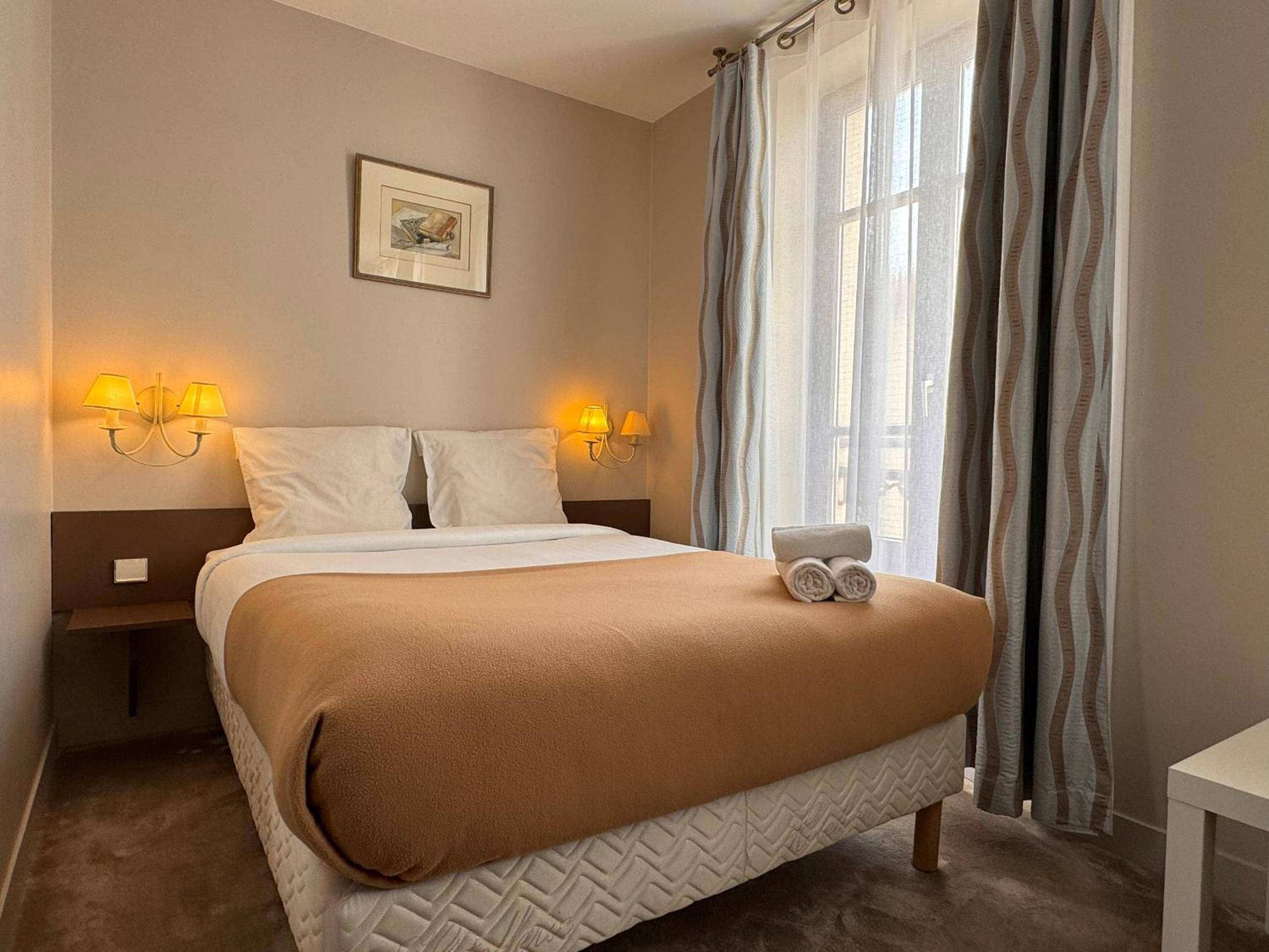 Logis Hôtel Paris Vésinet