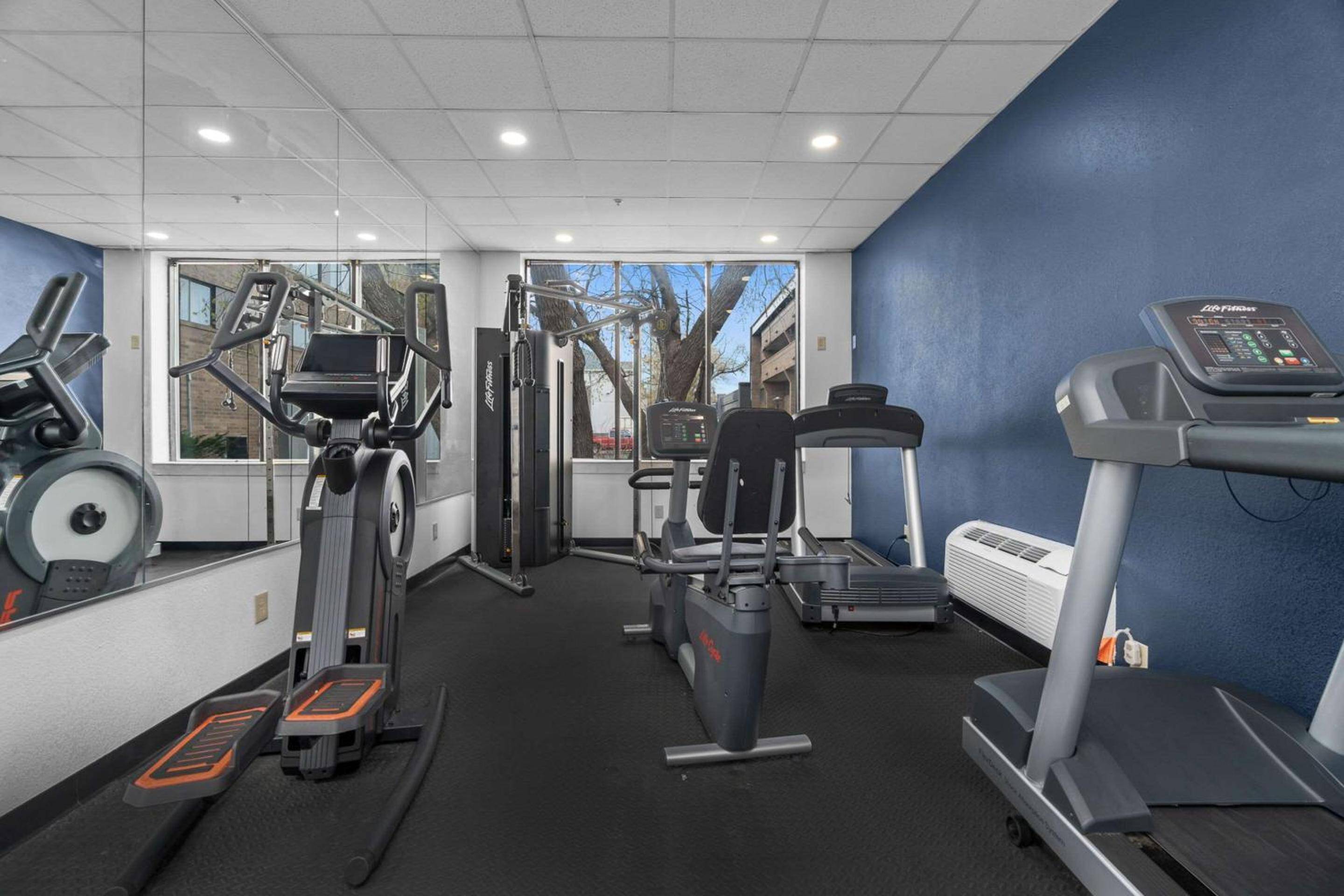 Quality Inn & Suites Mall of America - MSP Airport