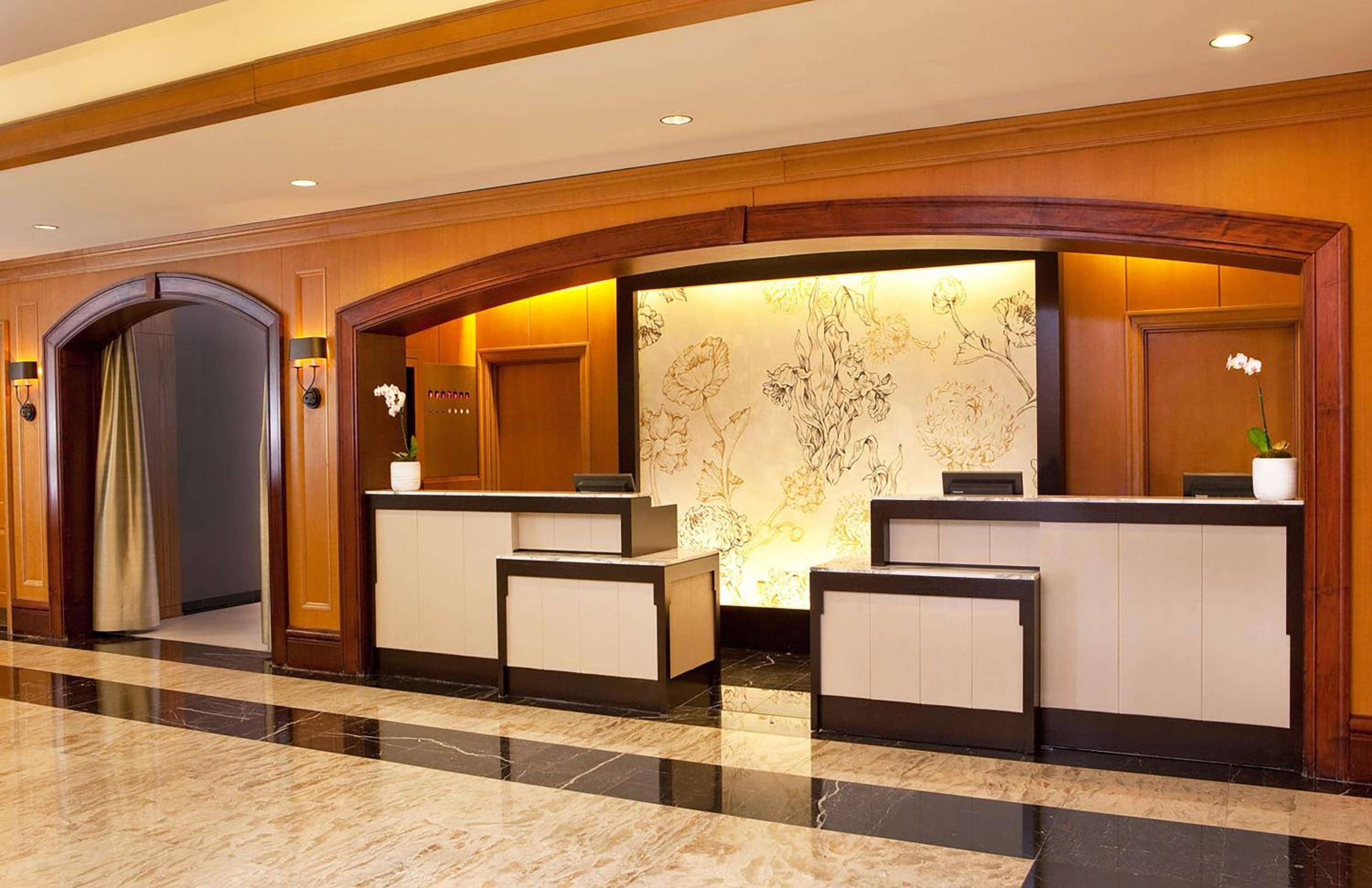 Hilton Short Hills