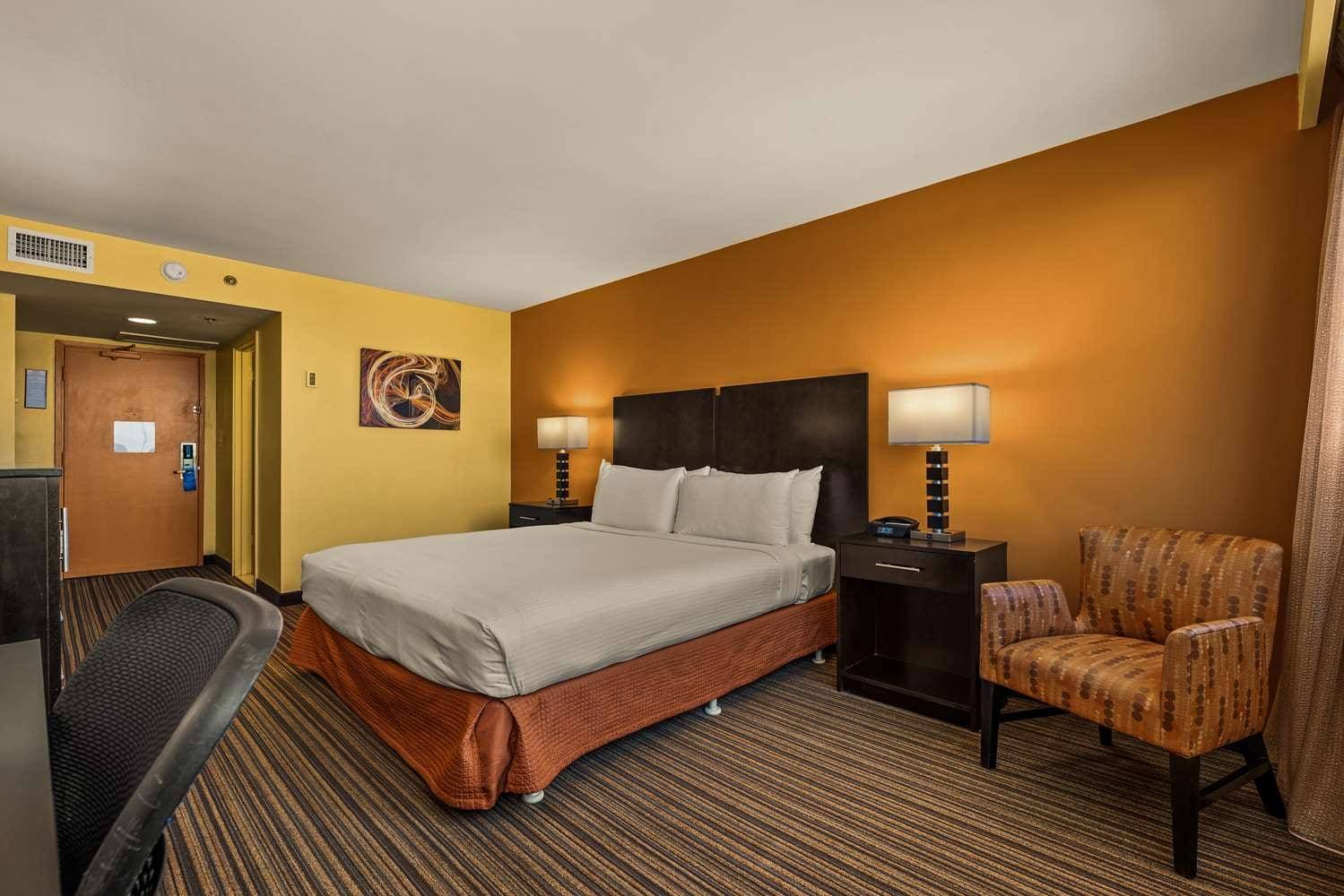 Best Western The Plaza Hotel Honolulu Airport