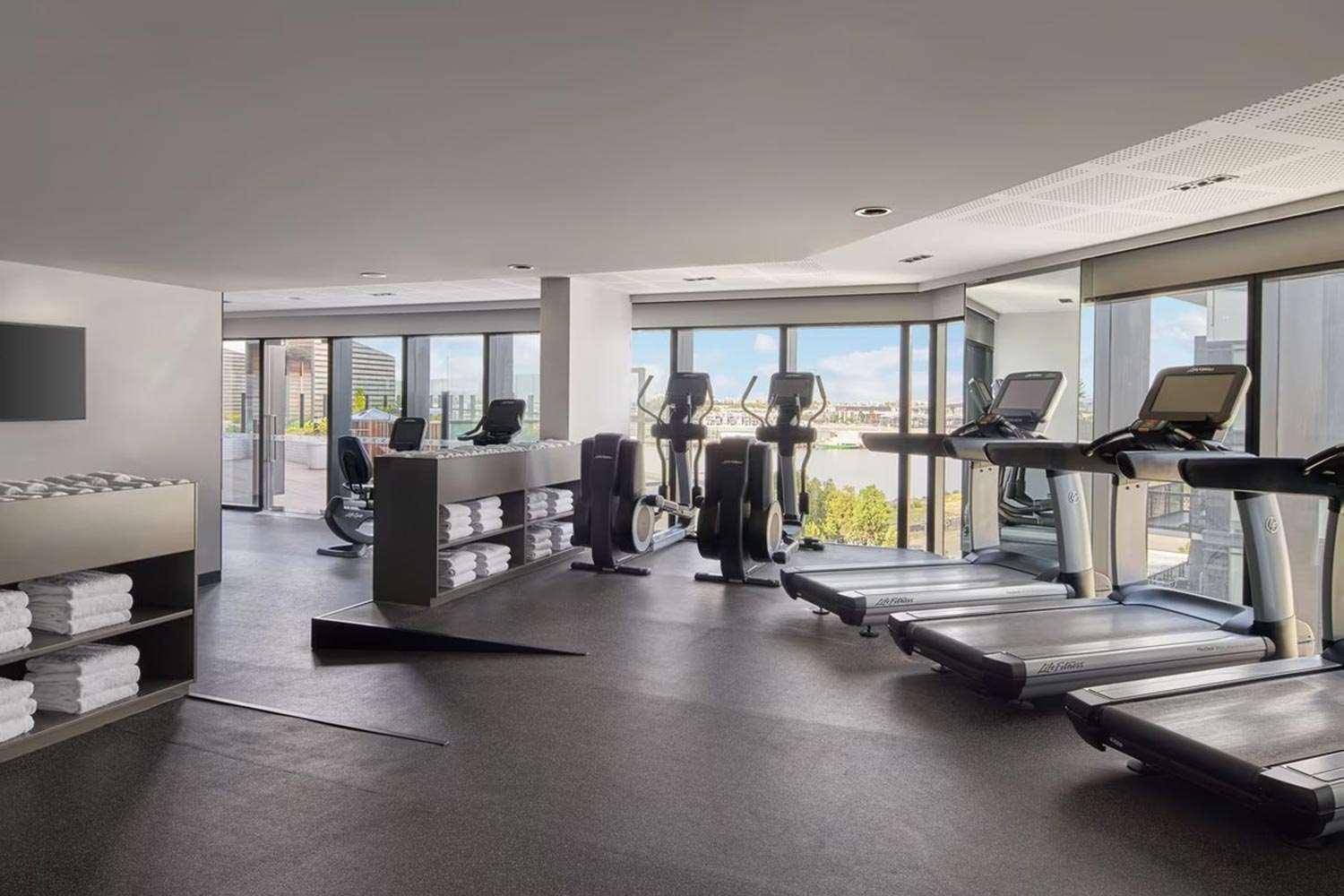 Vibe Hotel Melbourne Docklands