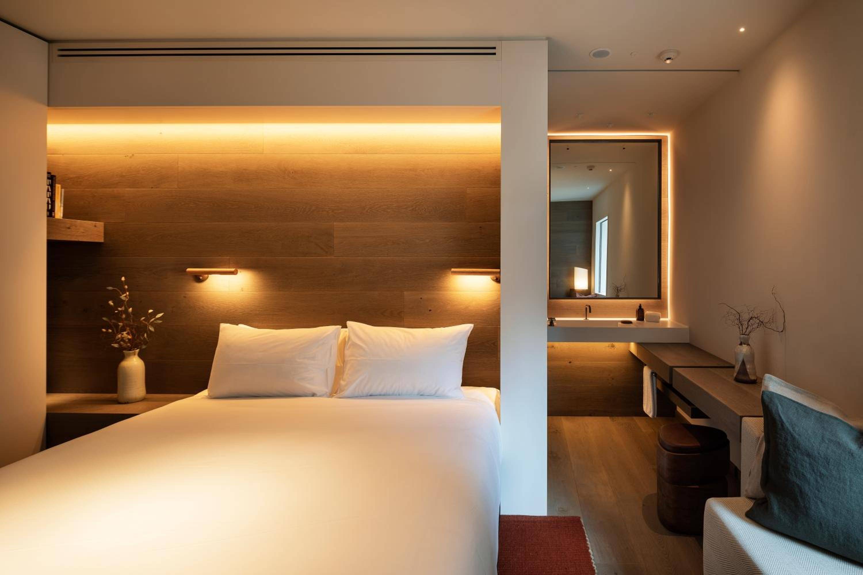 The Hotel Britomart