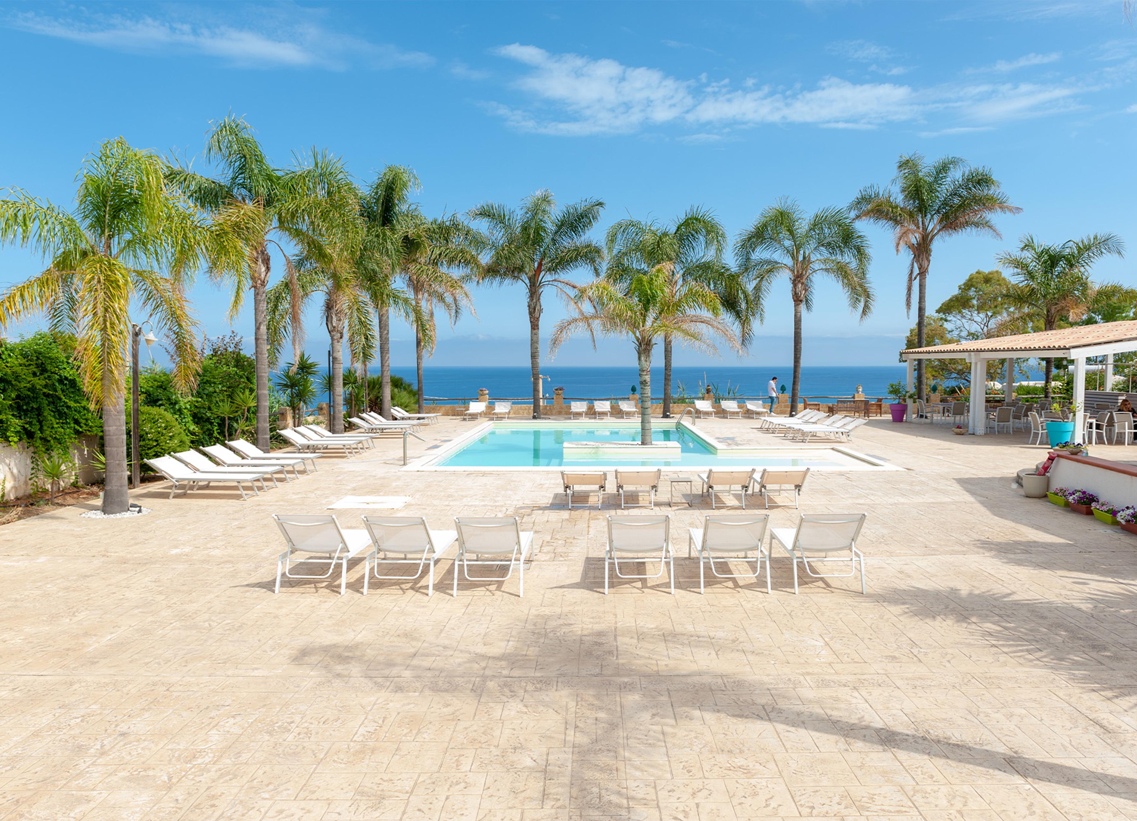 Petruso Resort