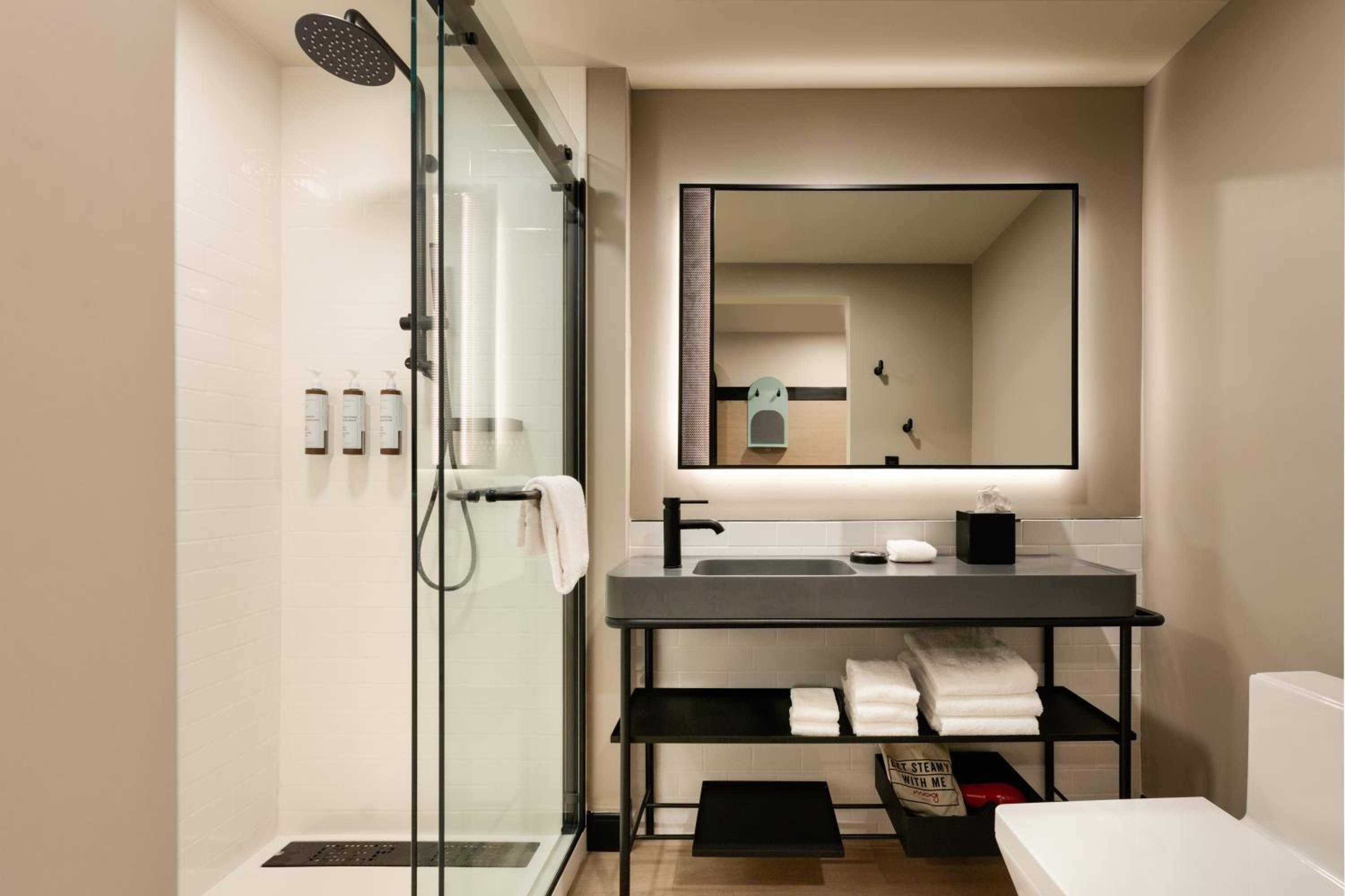 Moxy Miami Wynwood