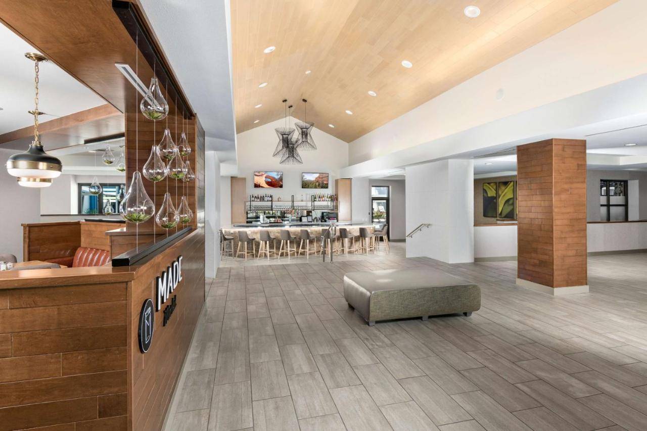DoubleTree by Hilton Chandler Phoenix