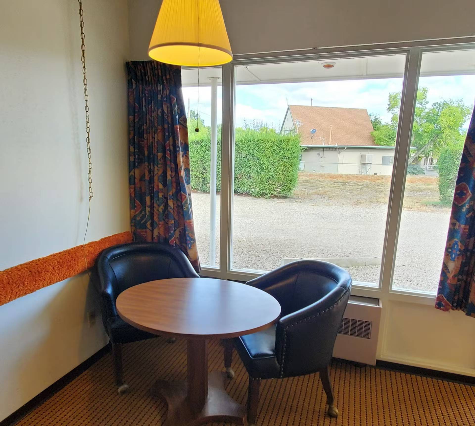 Robinhood Motel
