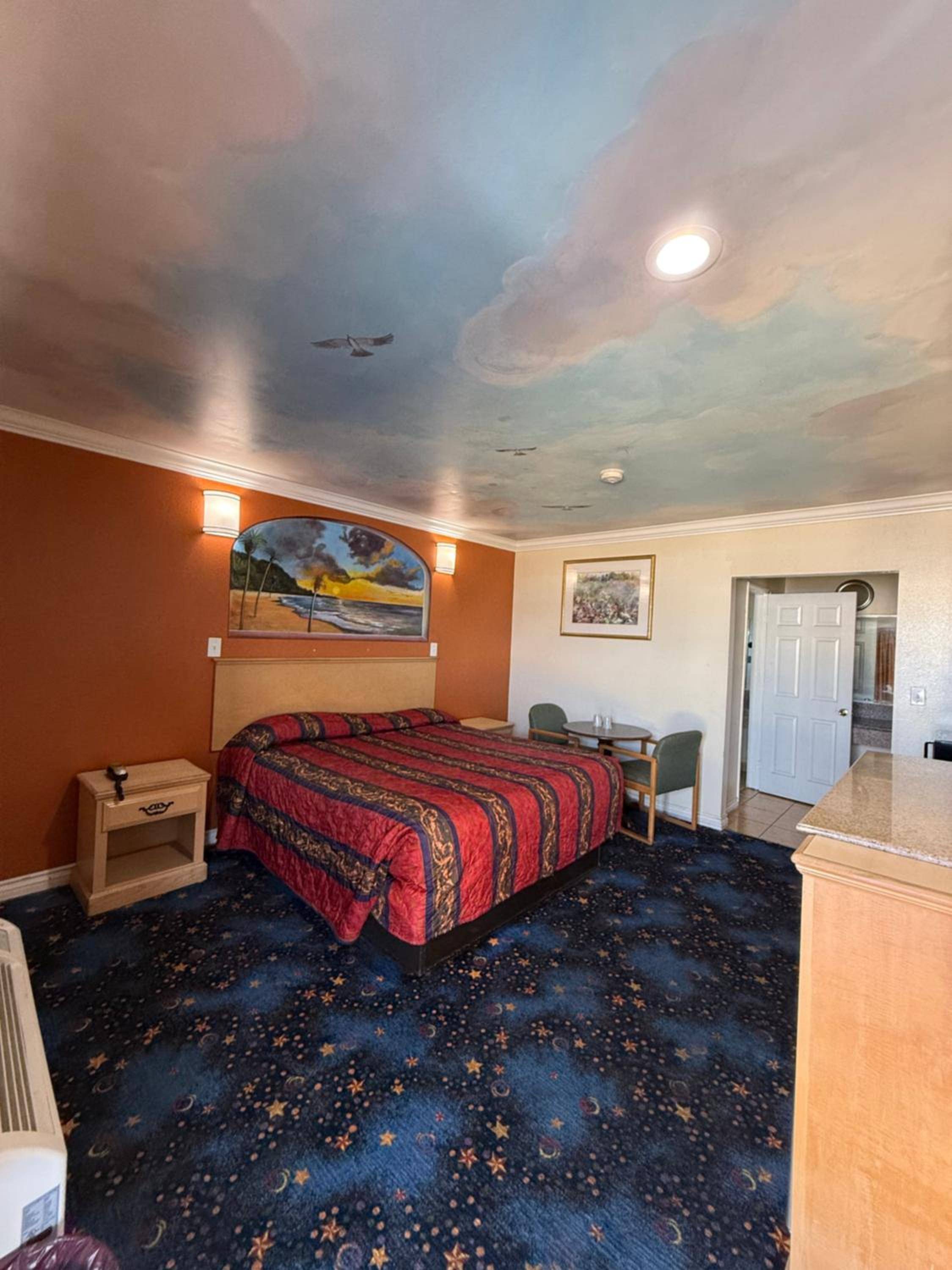 Robinhood Motel