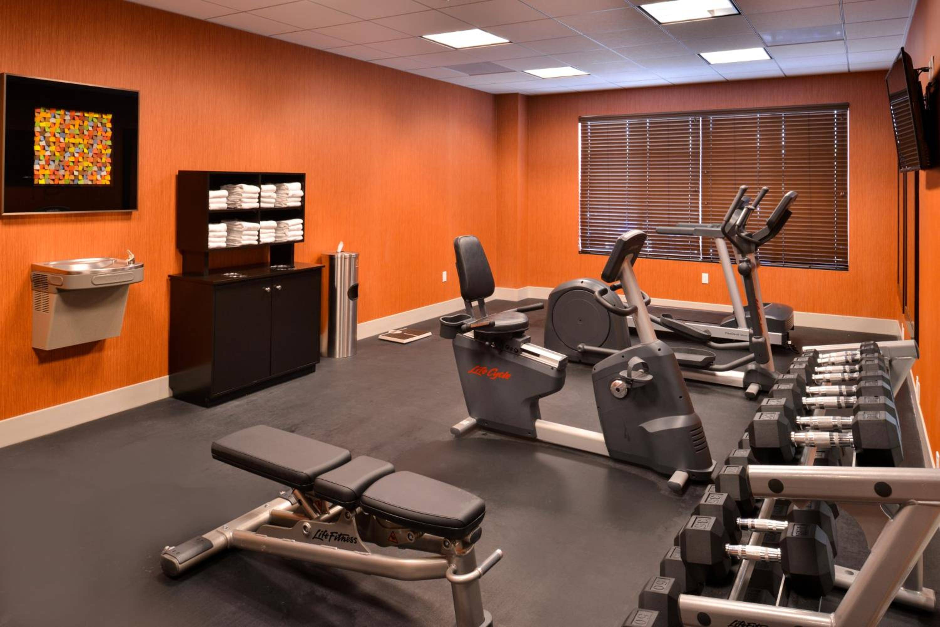 Holiday Inn Express & Suites Loma Linda- San Bernardino S, an IHG Hotel