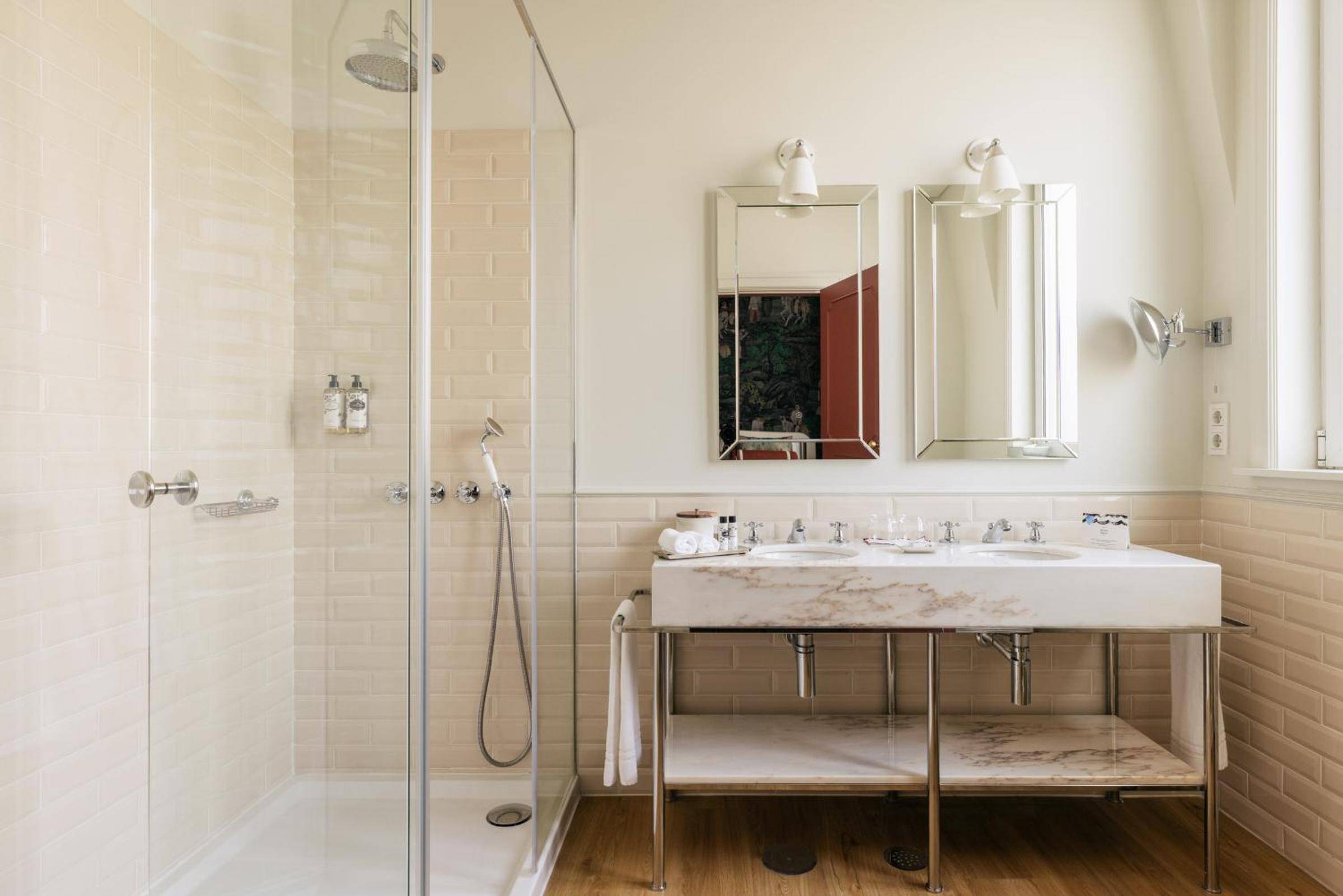 Hospes Infante Sagres Porto - Small Luxury Hotels Of The World