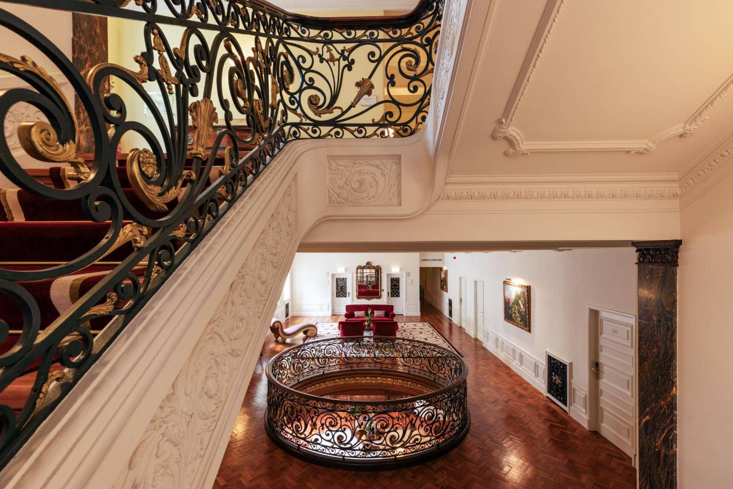 Hospes Infante Sagres Porto - Small Luxury Hotels Of The World