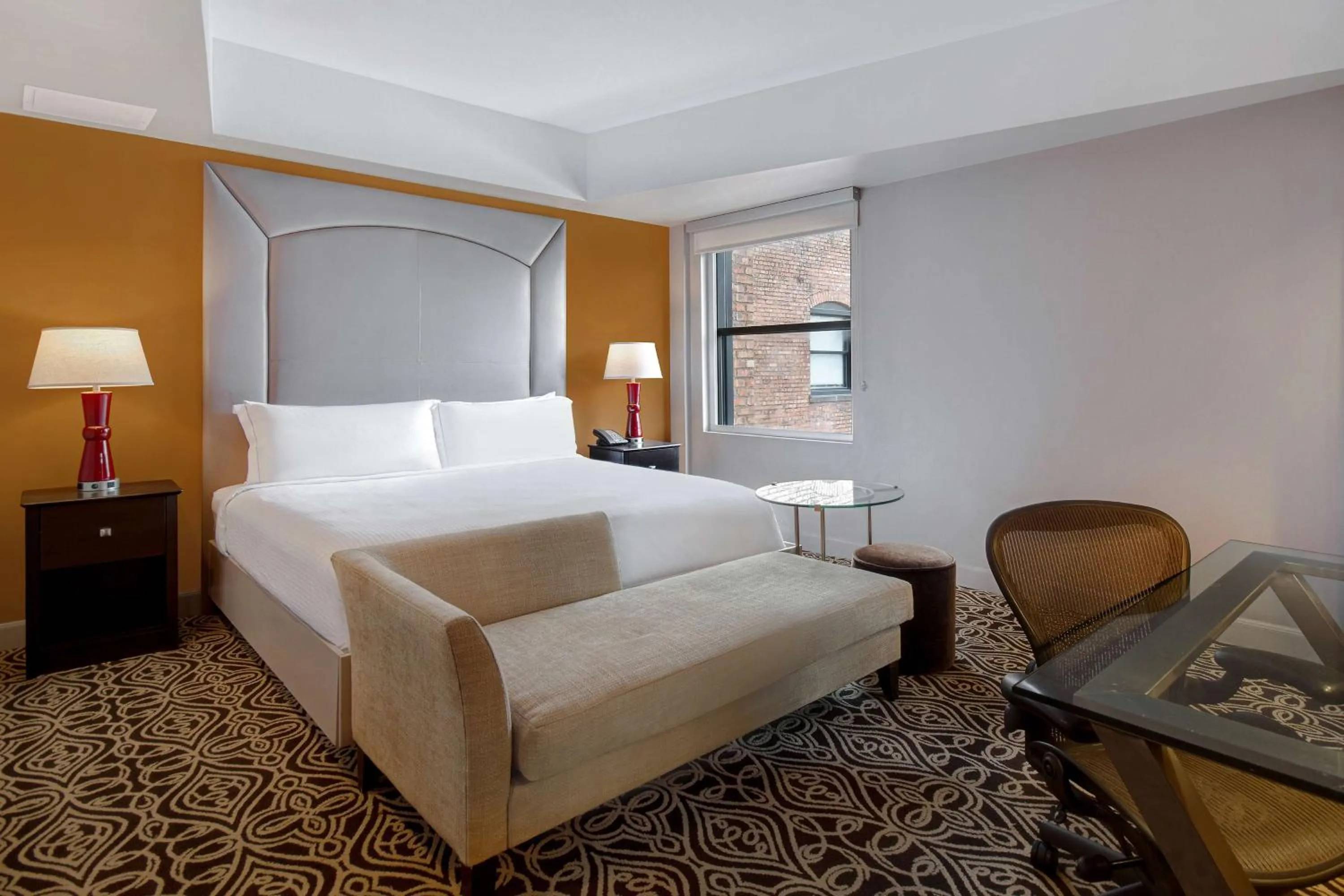 The Sam Houston Hotel, Curio Collection by Hilton